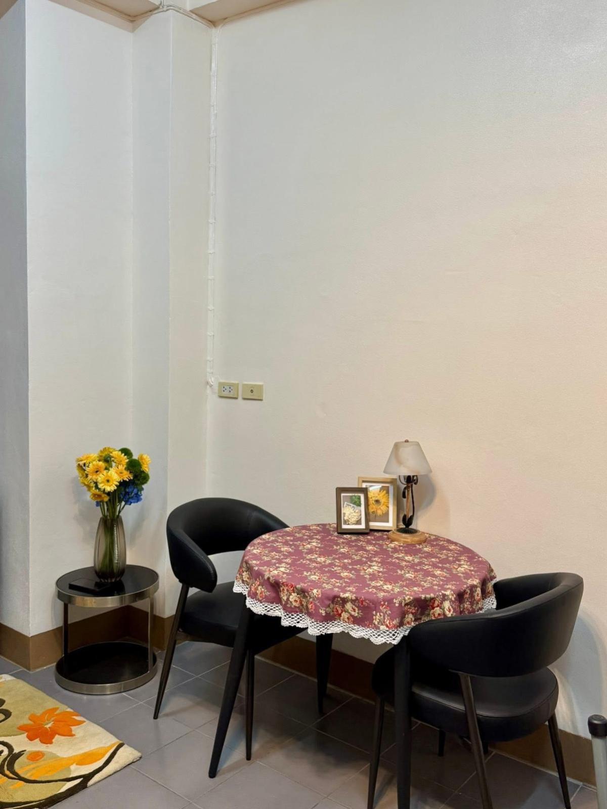 ขายทาวน์โฮมปิ่นเกล้า จรัญสนิทวงศ์ : ขาย บ้าน 3 ชั้น มีดาดฟ้า ซ.จรัญสนิทวงศ์ 45 แยก 3 แขวงอรุณอมรินทร์ CX-137185