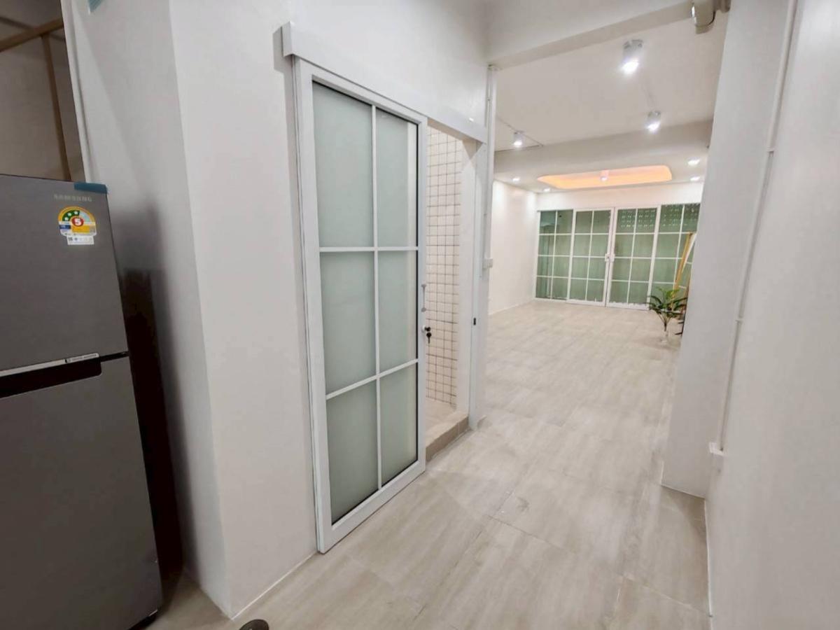 For SaleShop HouseBang kae, Phetkasem : For Sale House  Petchkasem 48 , Bang Wa , Phasi Charoen , Bangkok , CX-137808