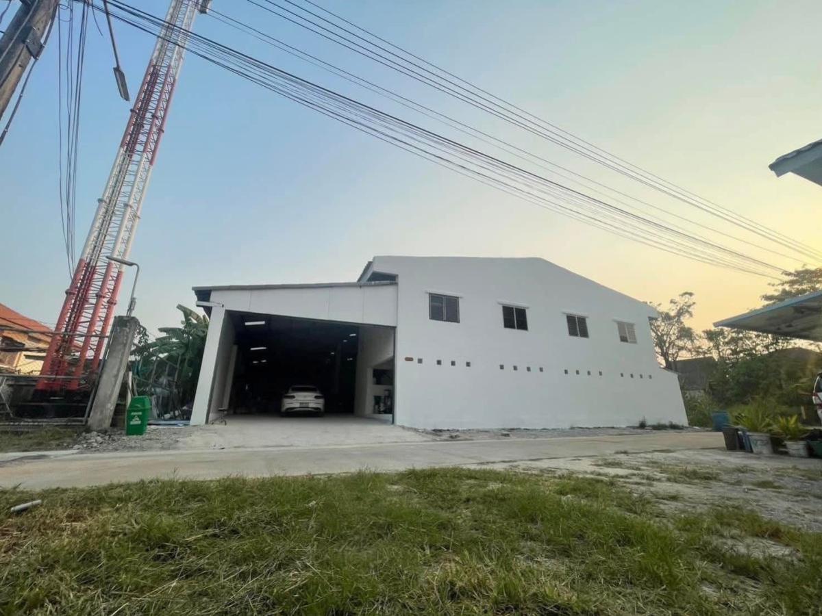 For SaleWarehousePathum Thani,Rangsit, Thammasat : For Sale Warehouse at Lamlukka Klong 3 , Lat Sawai , Lam Luk Ka , Pathum Thani , CX-137662