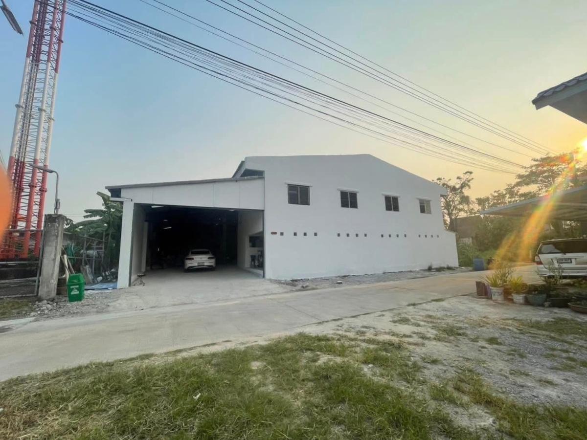 For SaleWarehousePathum Thani,Rangsit, Thammasat : For Sale Warehouse at Lamlukka Klong 3 , Lat Sawai , Lam Luk Ka , Pathum Thani , CX-137662