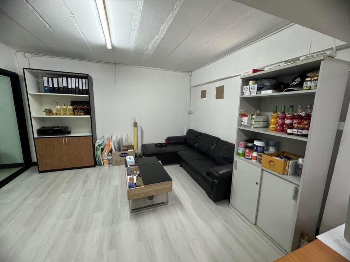 For SaleWarehousePathum Thani,Rangsit, Thammasat : For Sale Warehouse at Lamlukka Klong 3 , Lat Sawai , Lam Luk Ka , Pathum Thani , CX-137662