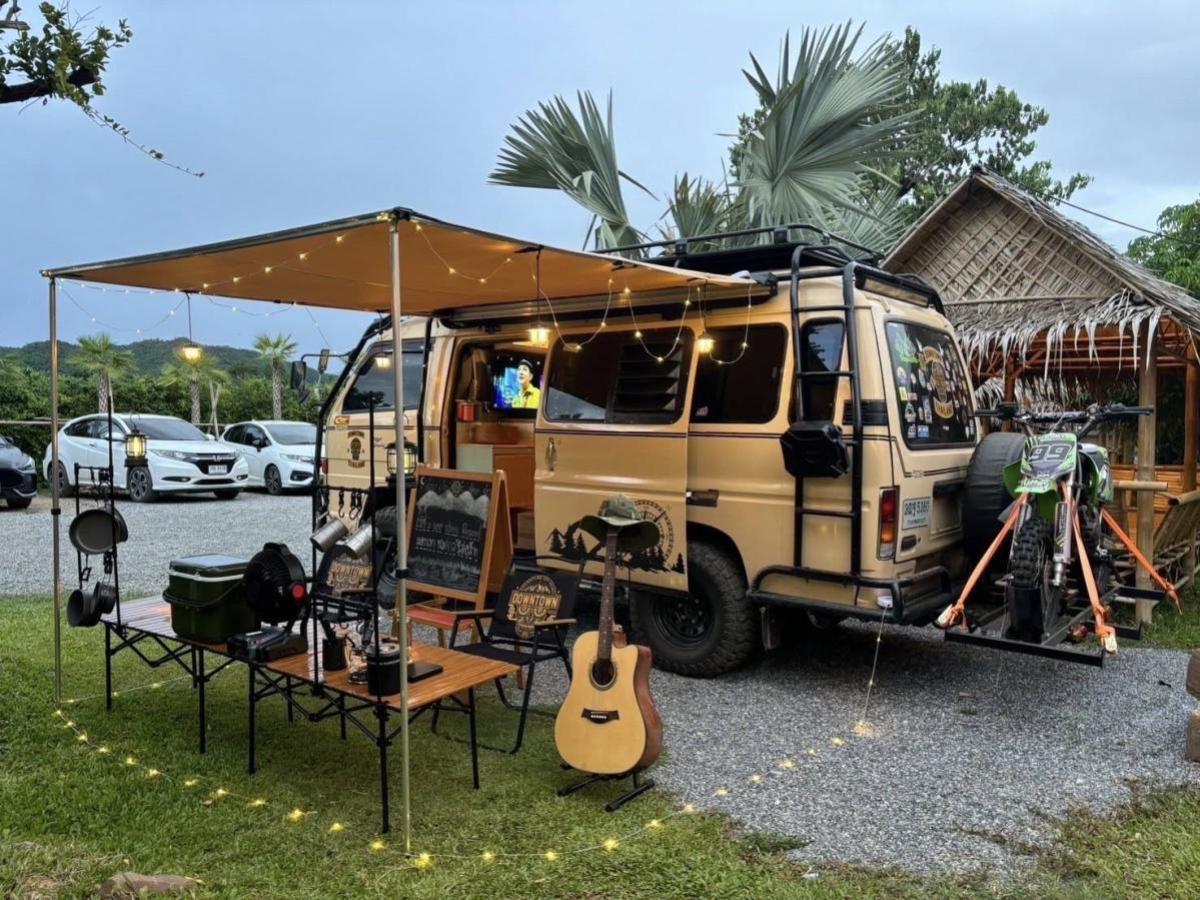 For SaleHotel&Apartment BusinessSuphan Buri : Let see Stars Resort Business for Sale - Ready for immediate takeover  CX-137800