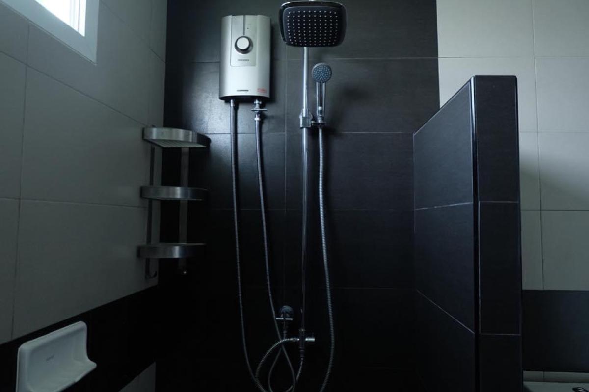 For SaleTownhomeChokchai 4, Ladprao 71, Ladprao 48, : For Sale Townhome in Space Lat Phrao–Mengjai Village, near the BTS/MRT, convenient transportation. , Wang Thong Lang , Wang Thong Lang , Bangkok , CX-137841