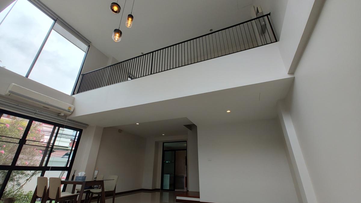 For SaleTownhomeLadprao, Central Ladprao : For sale Luxury large townhome near Ratchada–Lat Phrao intersection , Chomphon , Chatuchak , Bangkok , CX-137816