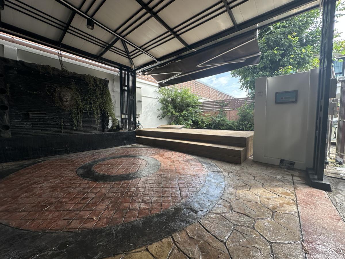 For SaleHousePathum Thani,Rangsit, Thammasat : For Sale House , Thanyaphirom Grand Ville Khlong 7 , corner unit , Lam Phak Kut , Thanyaburi , Pathum Thani , CX-136997