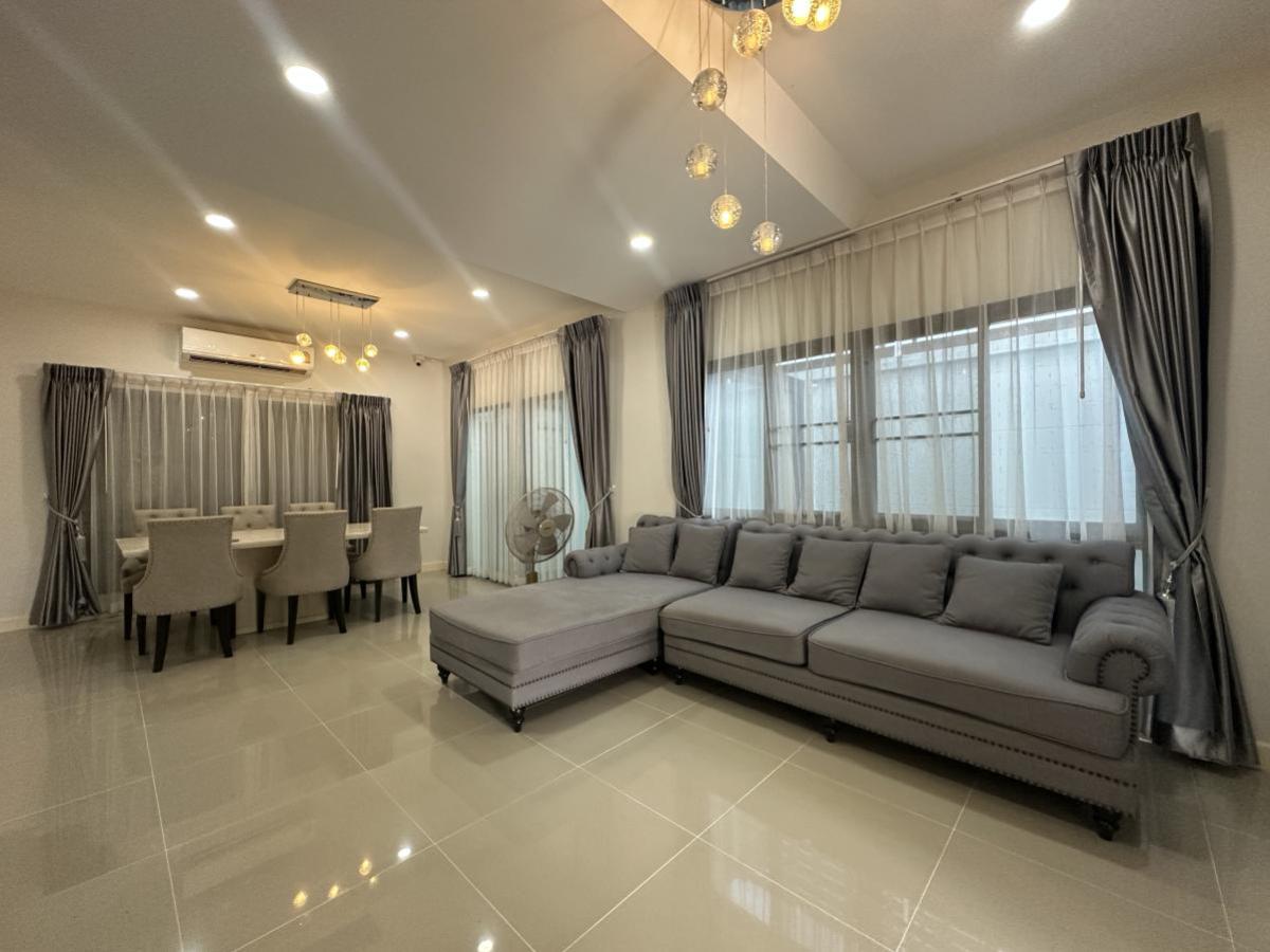 For SaleHousePathum Thani,Rangsit, Thammasat : For Sale House , Thanyaphirom Grand Ville Khlong 7 , corner unit , Lam Phak Kut , Thanyaburi , Pathum Thani , CX-136997