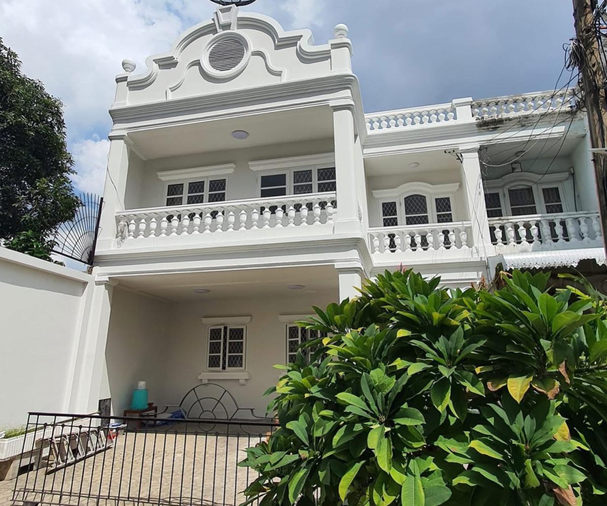 For SaleHouseOnnut, Udomsuk : For Sale House , Sukhumvit Garden City 2 , corner unit , Bang Chak , Phra Khanong , Bangkok , CX-137859