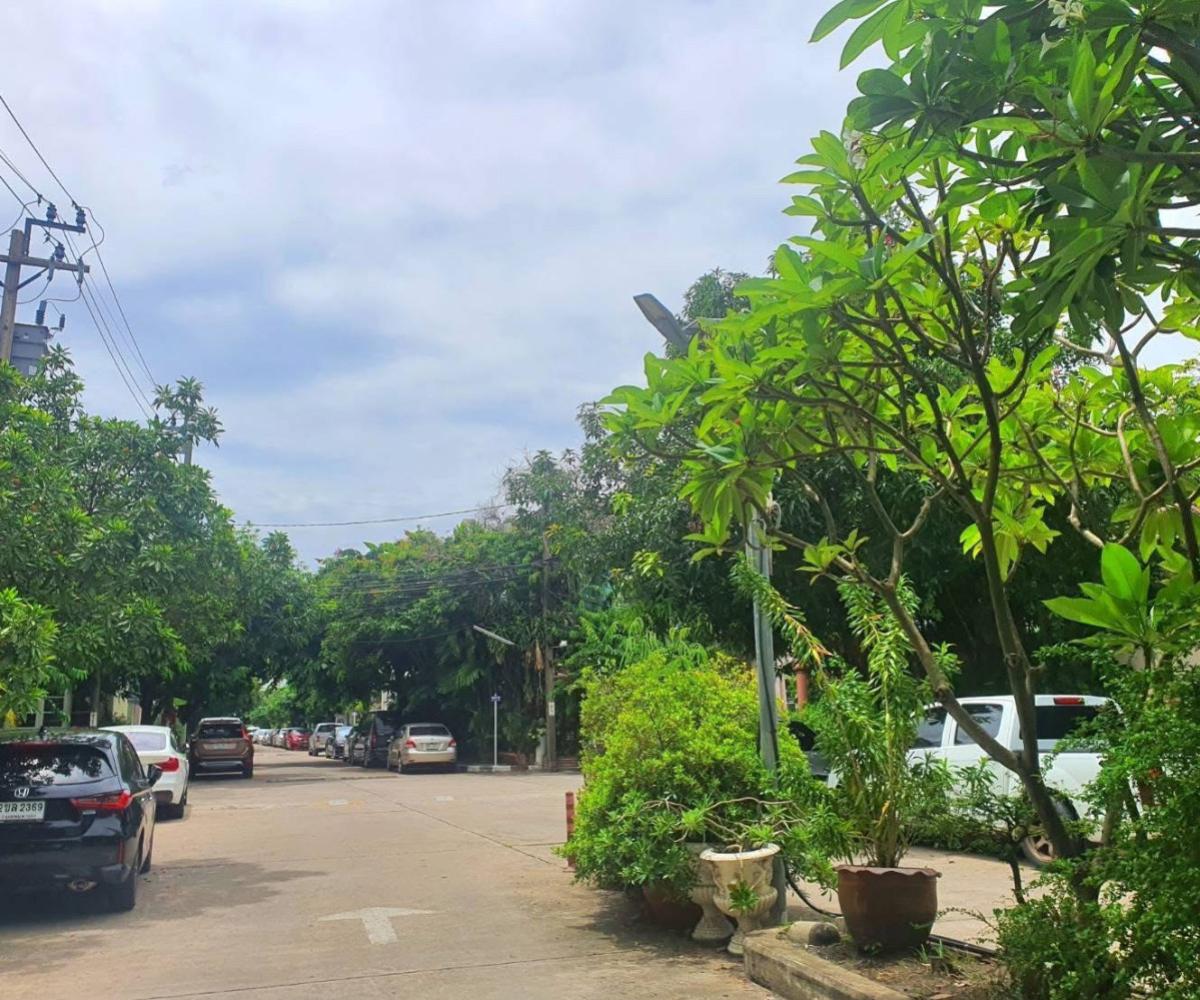 For SaleTownhomeOnnut, Udomsuk : For Sale House , Sukhumvit Garden City 2 , corner unit , Bang Chak , Phra Khanong , Bangkok , CX-137859