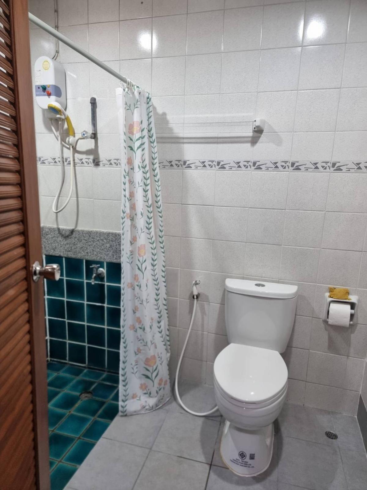 For SaleTownhomeLadprao101, Happy Land, The Mall Bang Kapi : For Sale 4-storey townhouse, Soi Lat Phrao 94 , Phlapphla , Wang Thong Lang , Bangkok , CX-138197