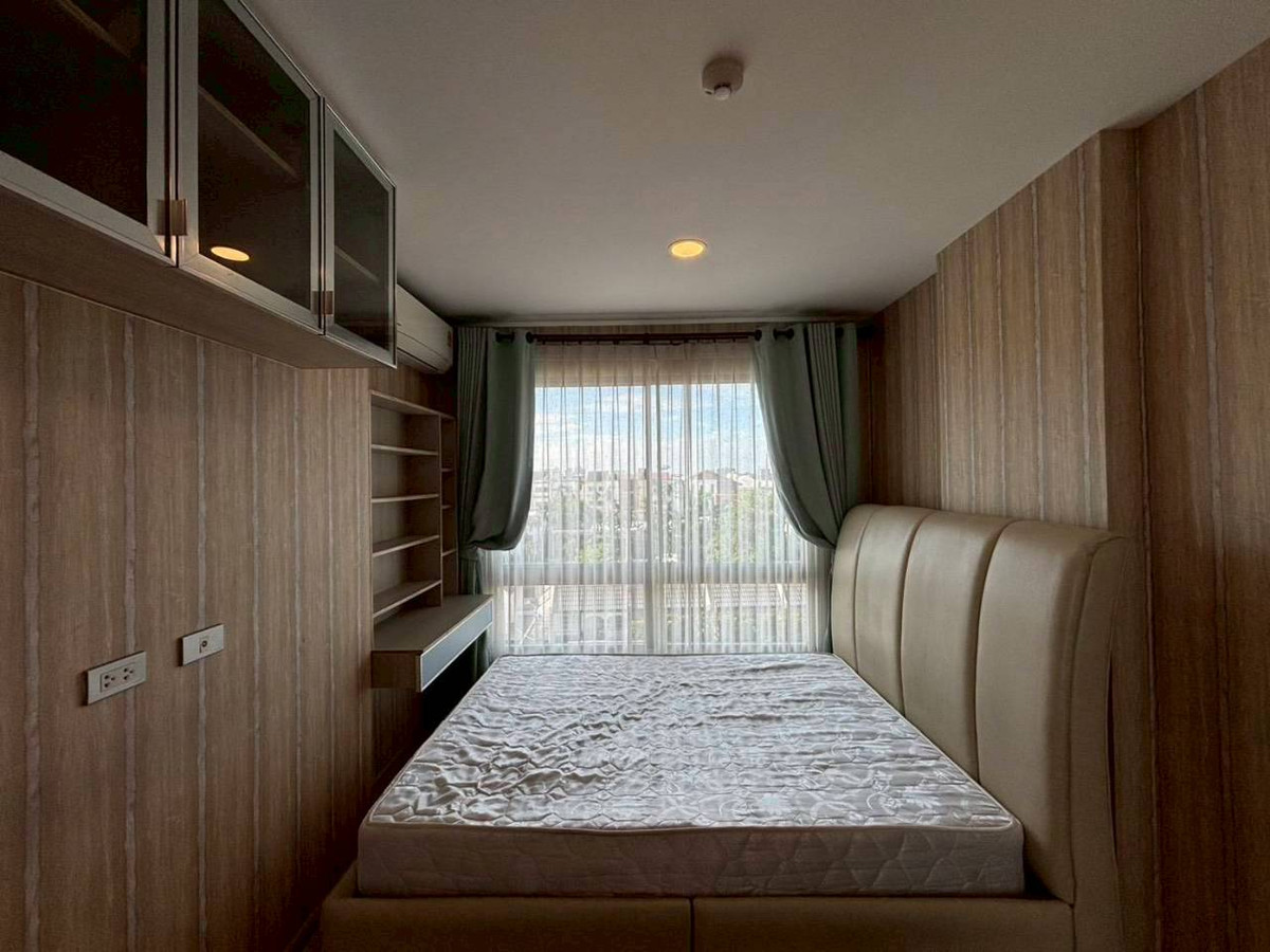 For SaleCondoChokchai 4, Ladprao 71, Ladprao 48, : 95463 - For sale with tenant Feel Condo Ladprao 33 (Feel Condo Ladprao 33), 1 bedroom, 5th floor, 27 sq m., unblocked view, near the Blue Line, Ladprao Station, beautifully decorated, complete with furniture and electrical appliances.