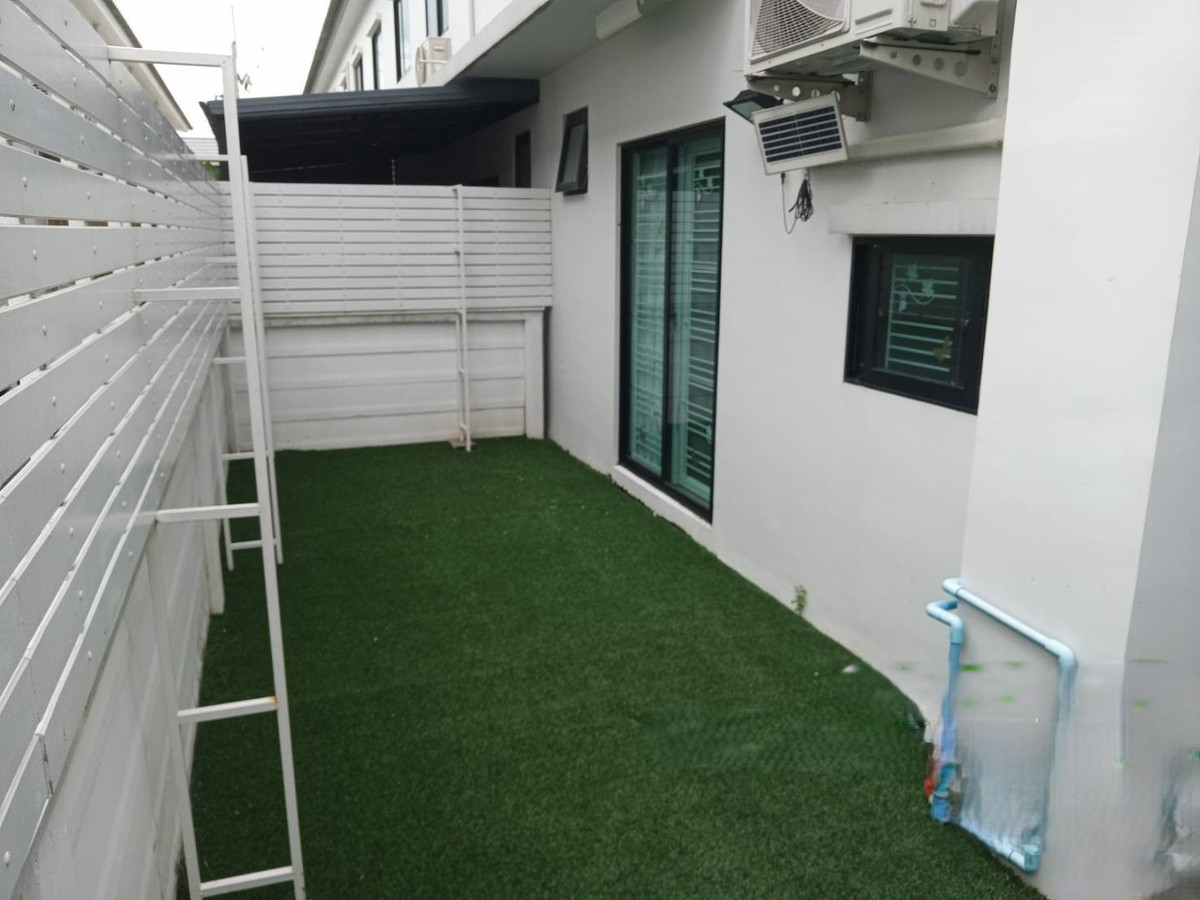 For SaleTownhomePathum Thani,Rangsit, Thammasat : 87837 - Townhome for sale, area 33.5 square wah, The Colors Mix Rangsit-Wongwaen, Lam Luk Ka Khlong 5, Pathum Thani, 10 minutes to Kanchanaphisek Expressway 9.