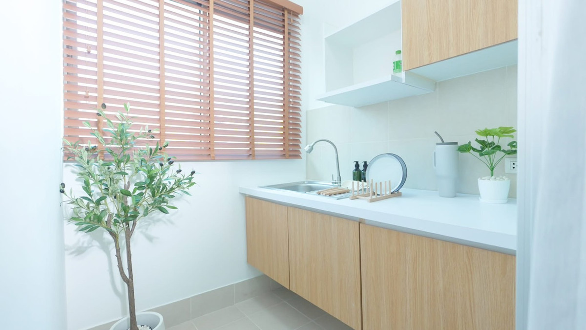 ขายคอนโดบางนา แบริ่ง ลาซาล : ขายด่วน ✨ City Home Srinakarin ✨ ห้องสวย ใกล้รถไฟฟ้า และสุวรรณภูมิ 