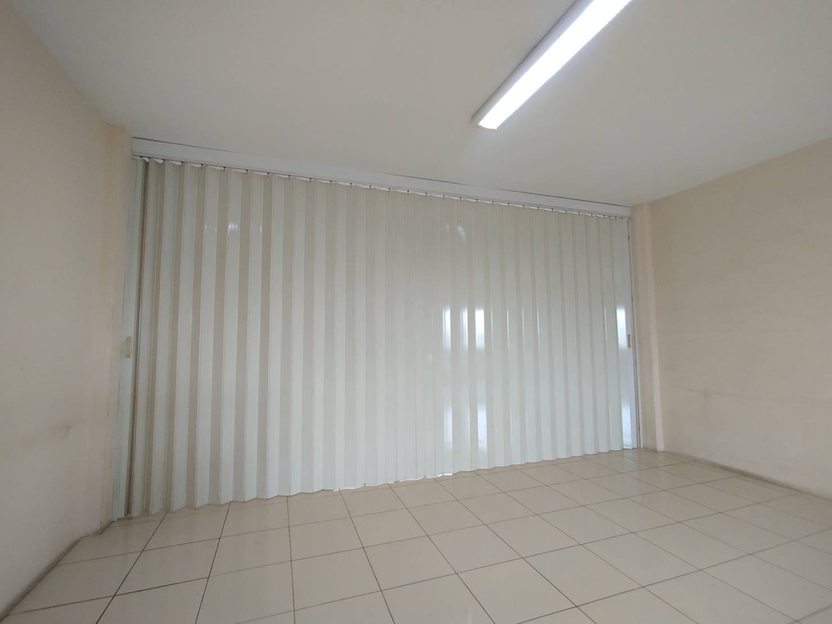 ขายทาวน์โฮมปทุมธานี รังสิต ธรรมศาสตร์ : ขายทาวน์เฮ้าส์ หมู่บ้านฉัตรหลวง9 ปทุมธานี เนื้อที่ 31.8 ตรว.