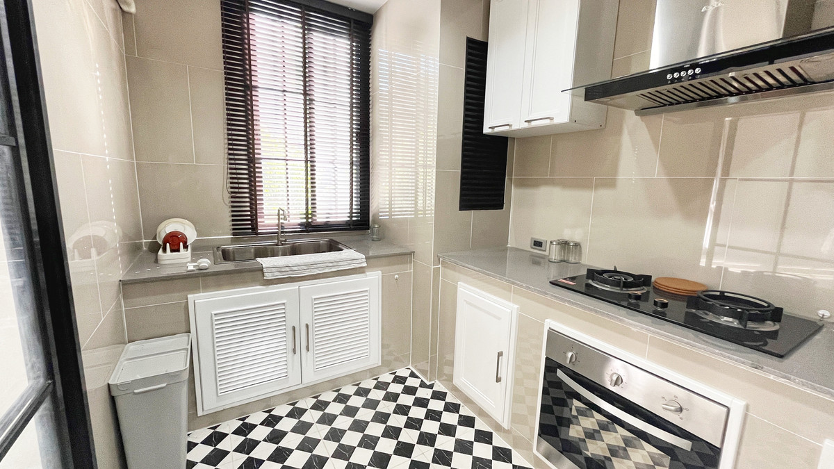 ขายทาวน์โฮมสุขุมวิท อโศก ทองหล่อ : Chicha Castle – ชิชา คาสเซิล ทาวน์โฮม 4 ชั้น สุขุมวิท 31 แปลงริม ขนาดใหญ่ ตกแต่งสวย