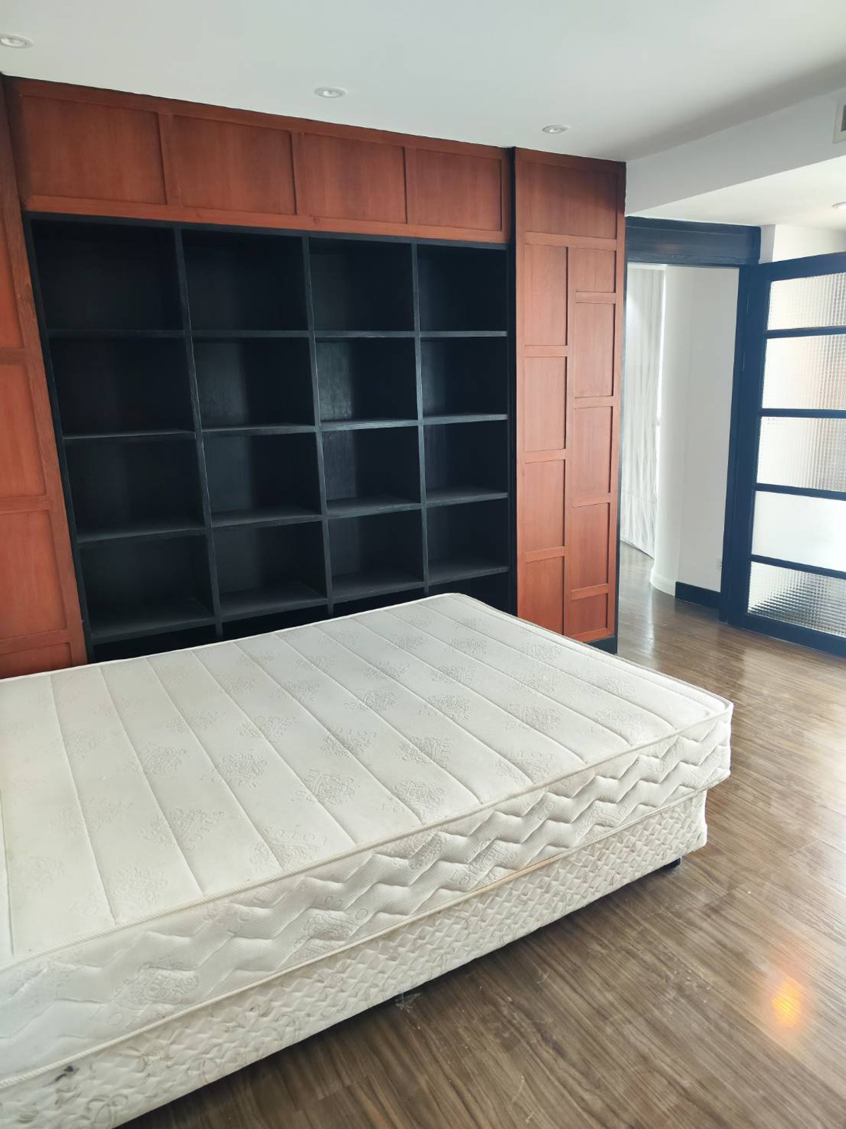 ให้เช่าคอนโดสาทร นราธิวาส : T3161168 ให้เช่า คอนโด Nusa State Tower Condominium ขนาด 146 ตร.ม ชั้น 41