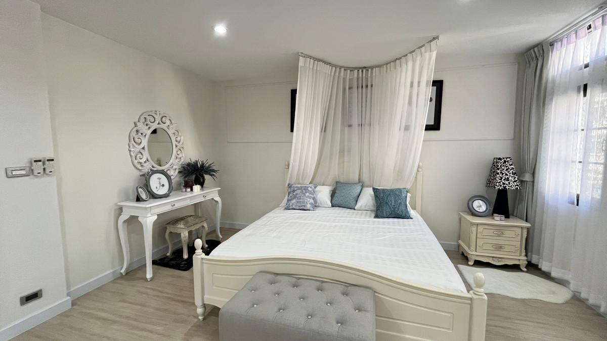 ขายทาวน์โฮมสุขุมวิท อโศก ทองหล่อ : Chicha Castle – ชิชา คาสเซิล ทาวน์โฮม 4 ชั้น สุขุมวิท 31 แปลงริม ขนาดใหญ่ ตกแต่งสวย