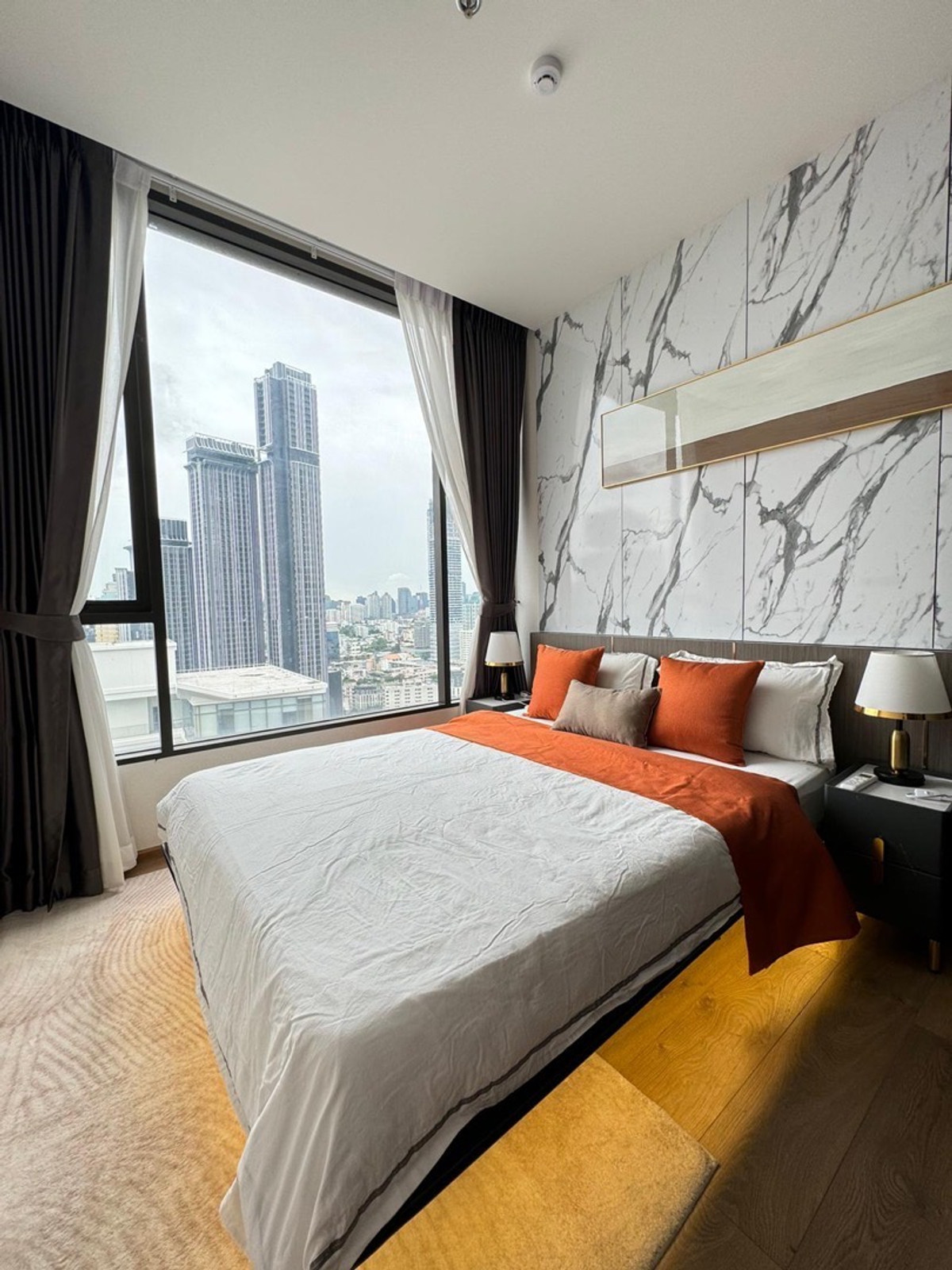 ขายคอนโดสุขุมวิท อโศก ทองหล่อ : ขายด่วน🔥 The fine Bangkok คอนโดหรู ห้องสวยมาก ราคาต่อรองได้ค่ะ