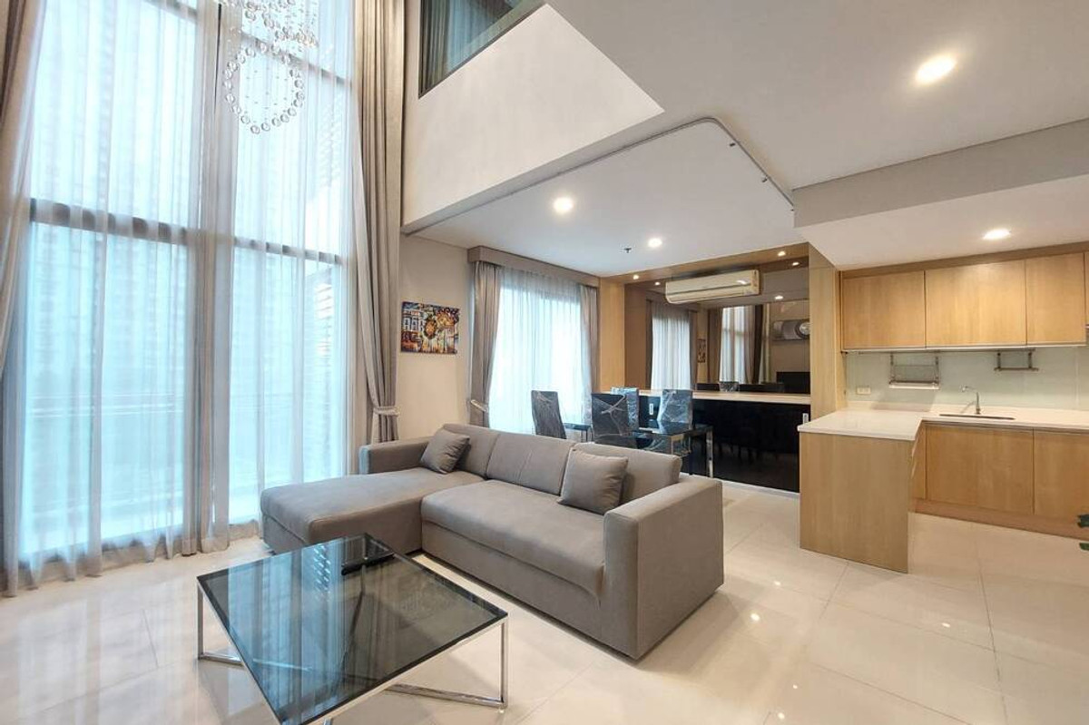 ขายคอนโดพระราม 9 เพชรบุรีตัดใหม่ RCA : ขายพร้อมผู้เช่า !! Code C20250800009..........Villa Asoke, 1 ห้องนอน, 1 ห้องน้ำ Duplex, แต่งครบ