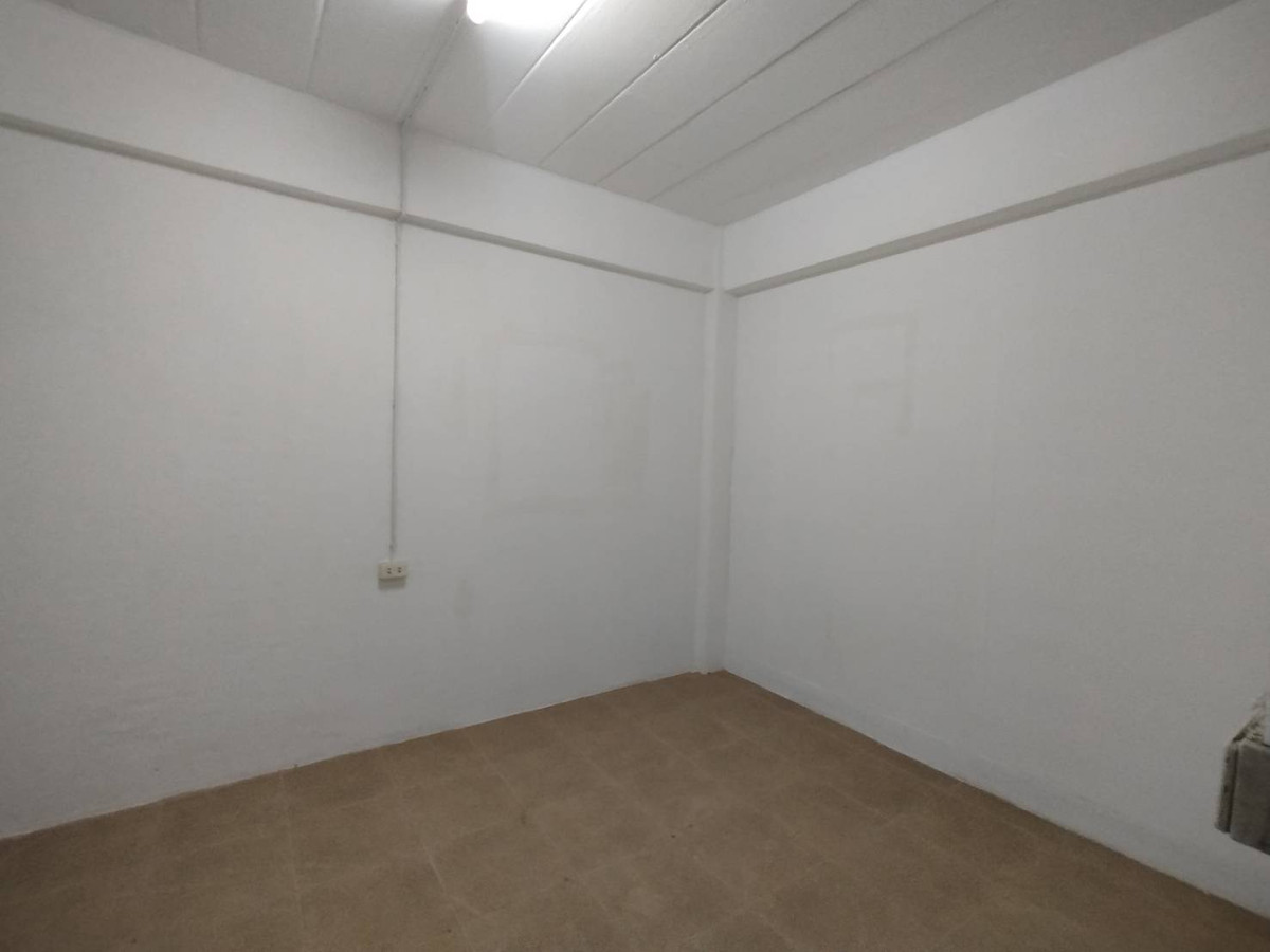 For SaleShop HouseRathburana, Suksawat : Commercial building for sale, 4 floors, 1 mezzanine, Soi Suksawat 64, 16 sq m.