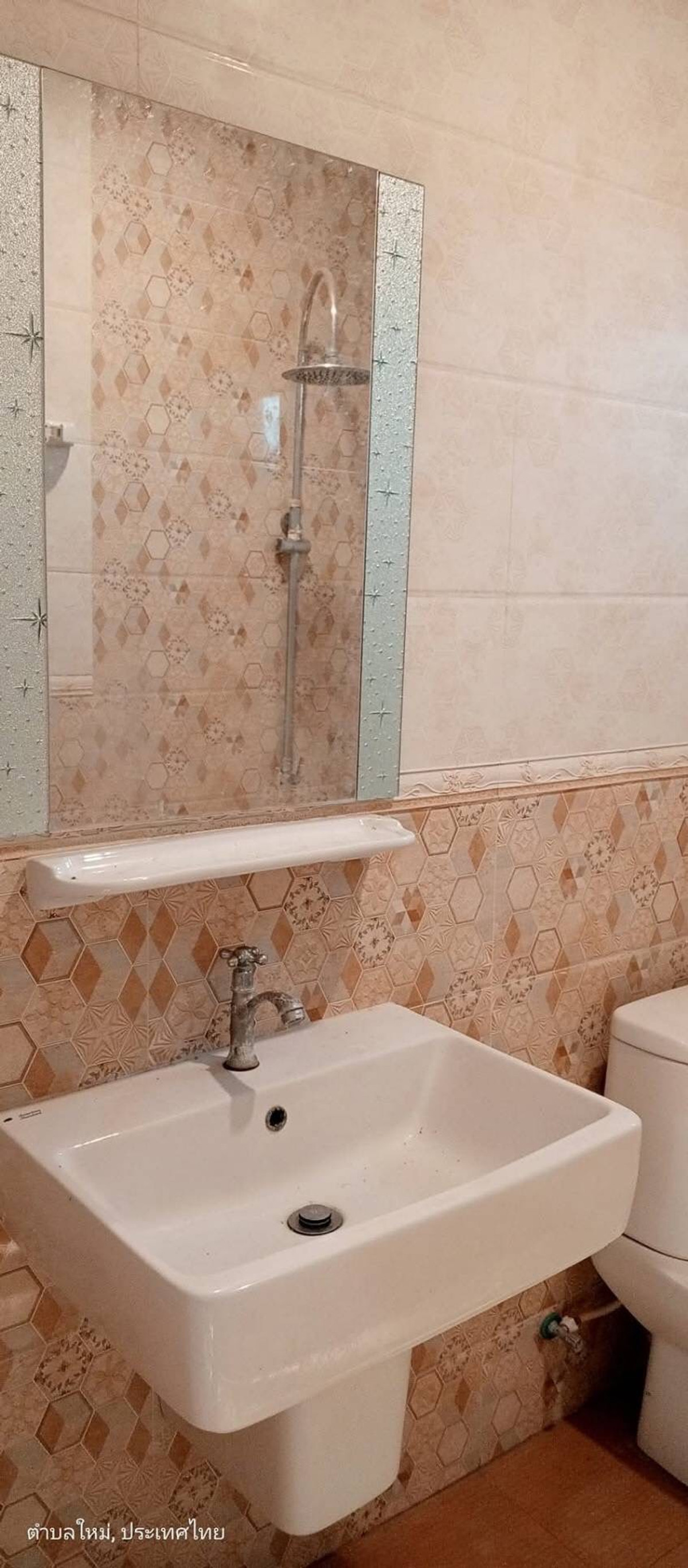 ขายบ้านโคราช นครราชสีมา : 88884 - ขายบ้านเดี่ยวสวยราคาถูกใช้วัสดุเกรดพรีเมี่ยมทั้งหลัง บนพื้นที่ 258 ตร.ว. อยู่ ต.ใหม่ อ.โนนสูง จ.นครราชสีมา