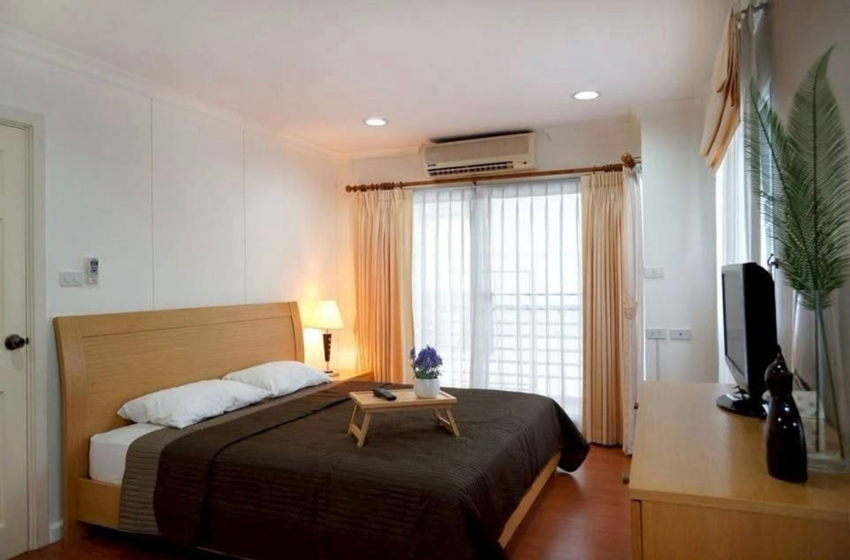 ให้เช่าคอนโดสุขุมวิท อโศก ทองหล่อ : ให้เช่า Lumpini Suite Sukhumvit 41 ราคา 38,000 บาท [TTr251156]