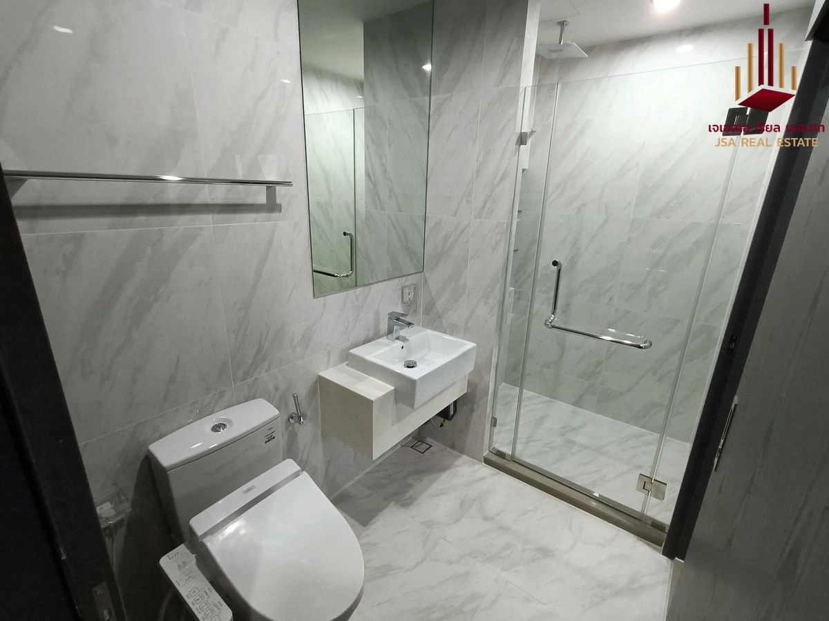 For SaleCondoRatchathewi,Phayathai : ✨ For Sale: Ideo Mobi Rangnam Condo ✨ 💰 Only 5,500,000 THB