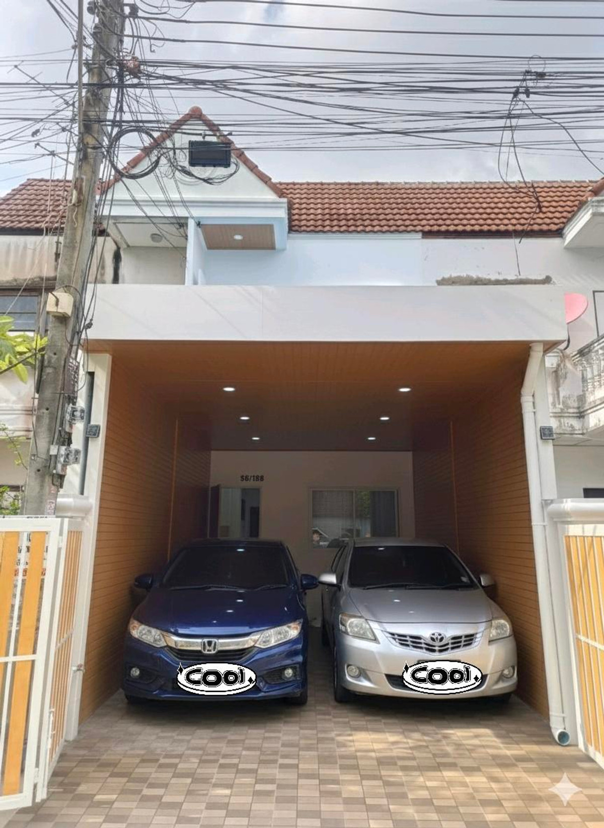 ทาวน์โฮมนวมินทร์ รามอินทรา : ให้เช่า ทาวเฮ้าส์2 ชั้น 16ตารางวา  สภาพใหม่ จอดรถได้2คัน