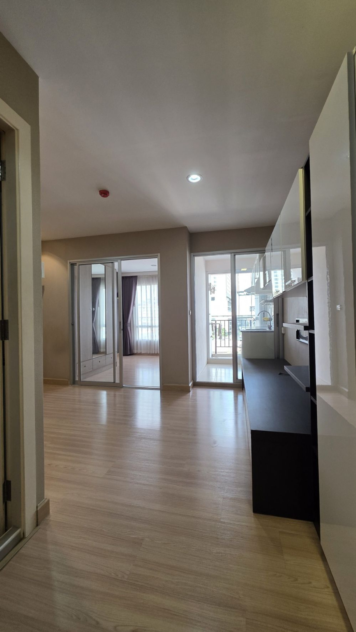 For SaleCondoRattanathibet, Sanambinna : Condo for sale, A Plus 2 Rattanathibet, 6th floor, good location, near MRT Bang Kraso, only 200 meters.