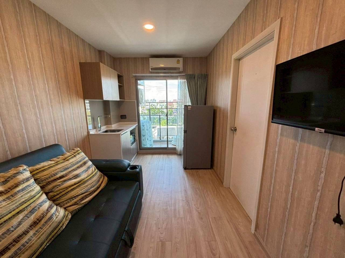 For SaleCondoChokchai 4, Ladprao 71, Ladprao 48, : 95463 - For sale with tenant Feel Condo Ladprao 33 (Feel Condo Ladprao 33), 1 bedroom, 5th floor, 27 sq m., unblocked view, near the Blue Line, Ladprao Station, beautifully decorated, complete with furniture and electrical appliances.