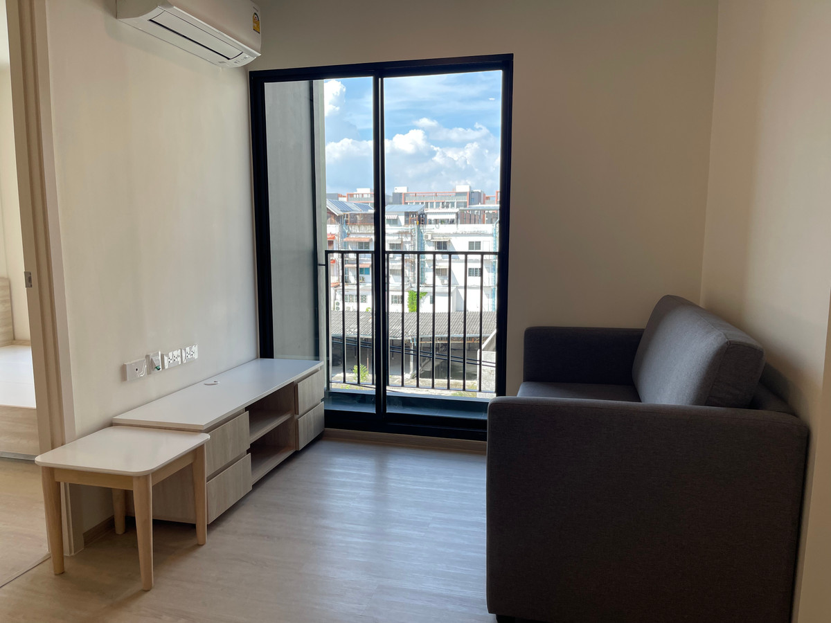 ให้เช่าคอนโดพัฒนาการ ศรีนครินทร์ : PFD-07548 ให้เช่าคอนโด นิว ซี-สแควร์ สวนหลวง สเตชั่น ( Nue Z-Square Suan Luang Station )  นัดชมห้อง ■ line : @propertyfinder 