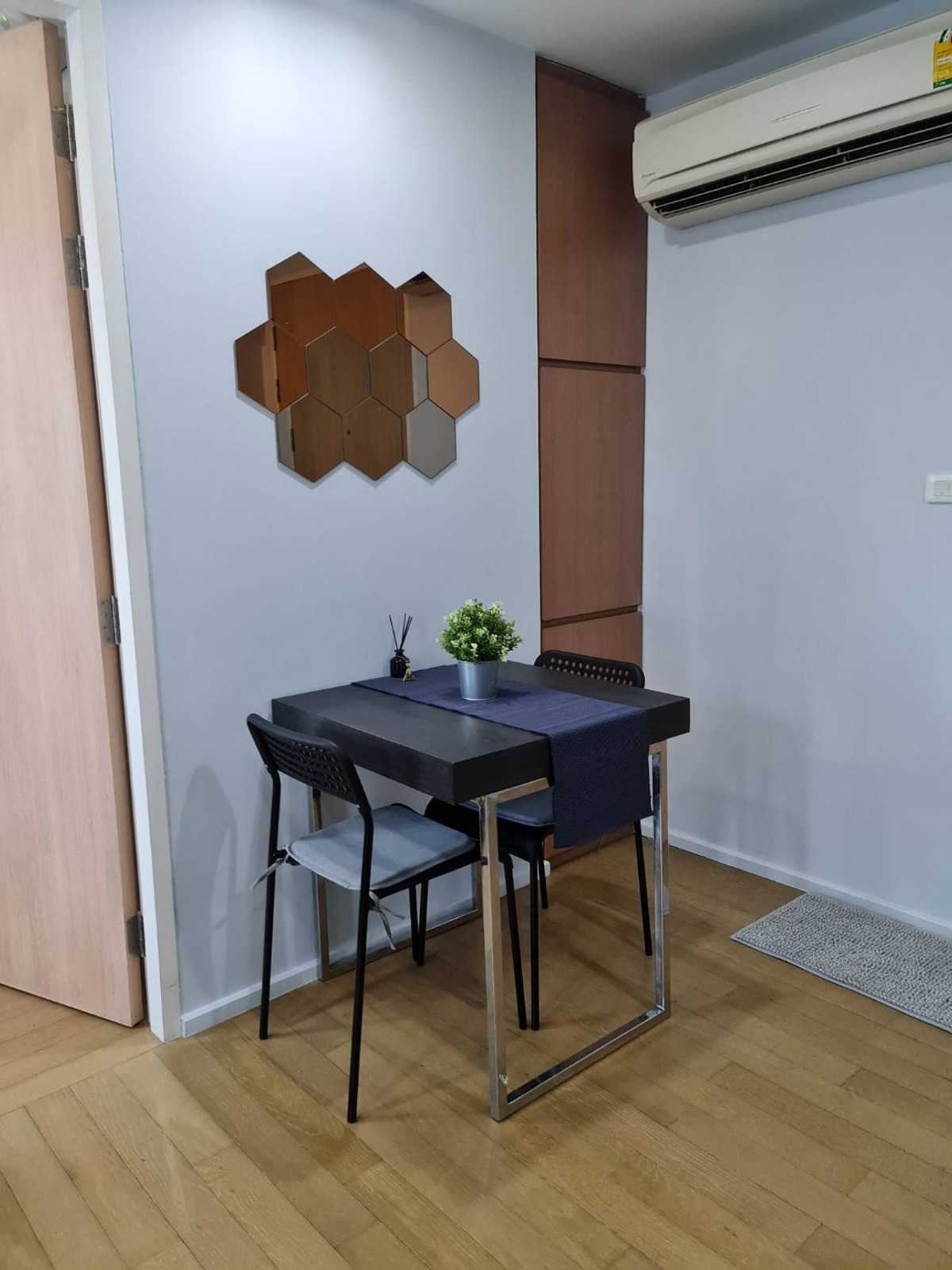 For SaleCondoOnnut, Udomsuk : Condo for Sale: Abstracts Sukhumvit 66/1 Near BTS Udom Suk (approx. 450 m)