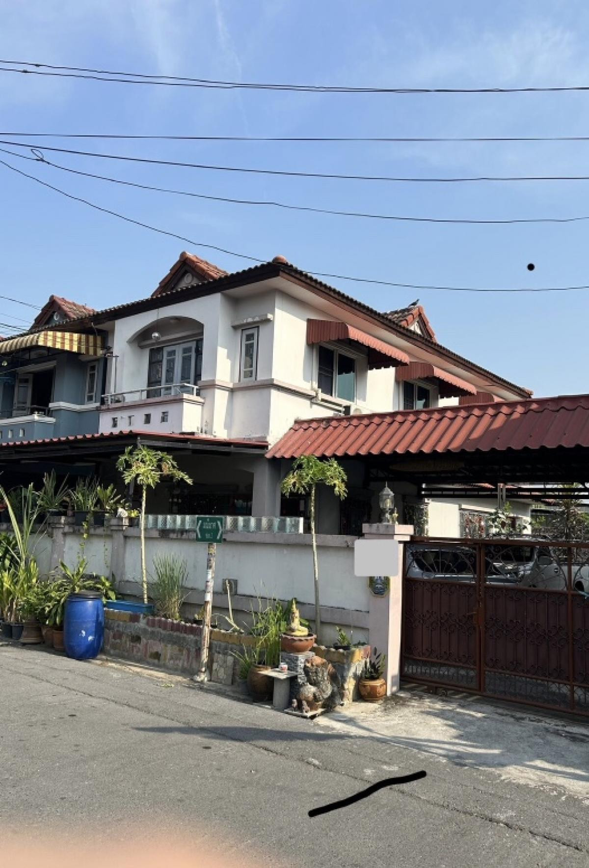 ขายทาวน์โฮมนวมินทร์ รามอินทรา : 92237 - ขายด่วนทาวน์เฮ้าส์ 55.3 ตารางวา พื้นที่ใช้สอย 115 ตารางเมตร ใกล้แฟชั่นไอร์แลนด์