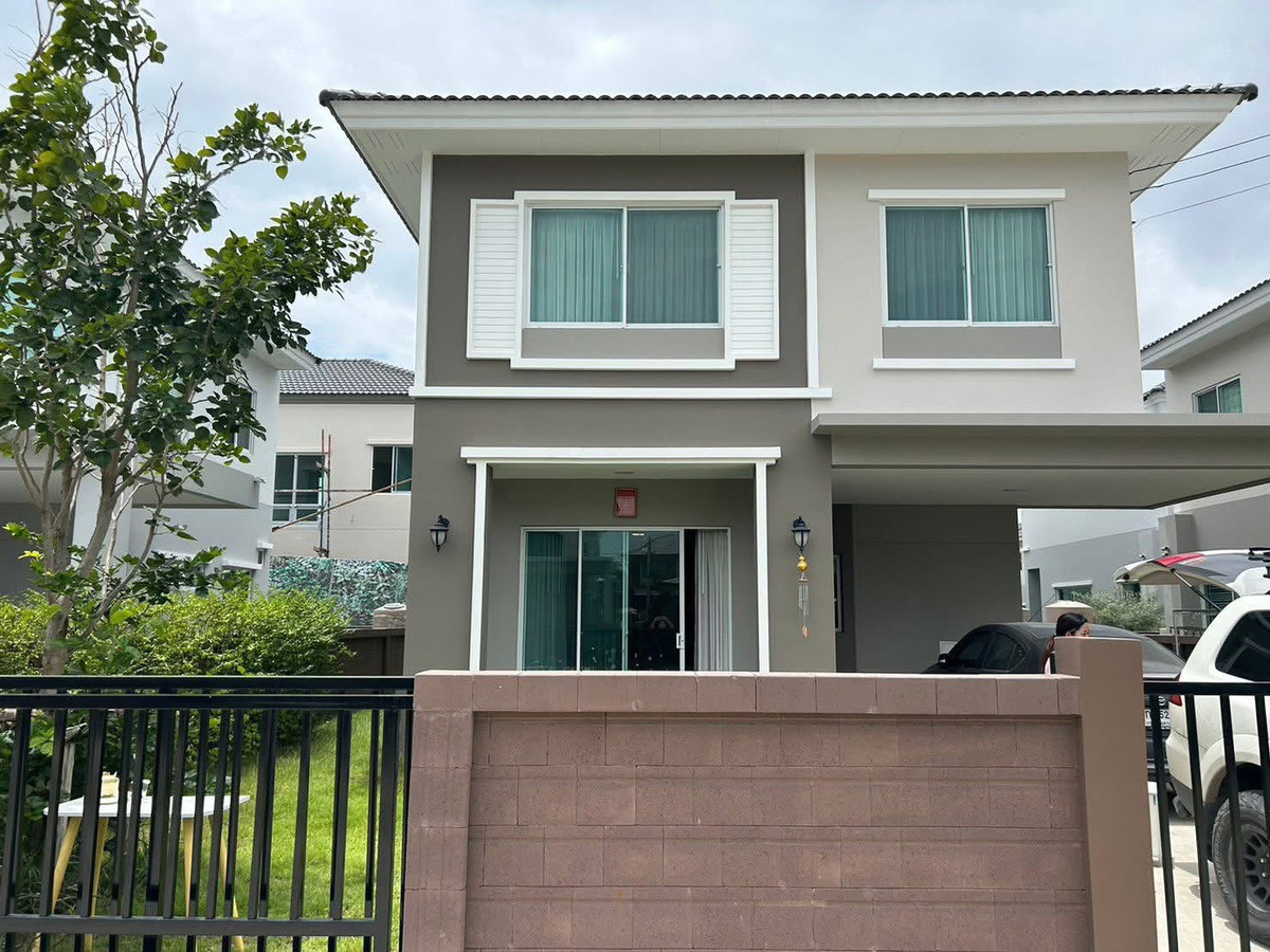 For RentHouseNawamin, Ramindra : ME2500206 2-story detached house for rent, Casa Ville Village, Wongwaen, Ramindira, has furniture.