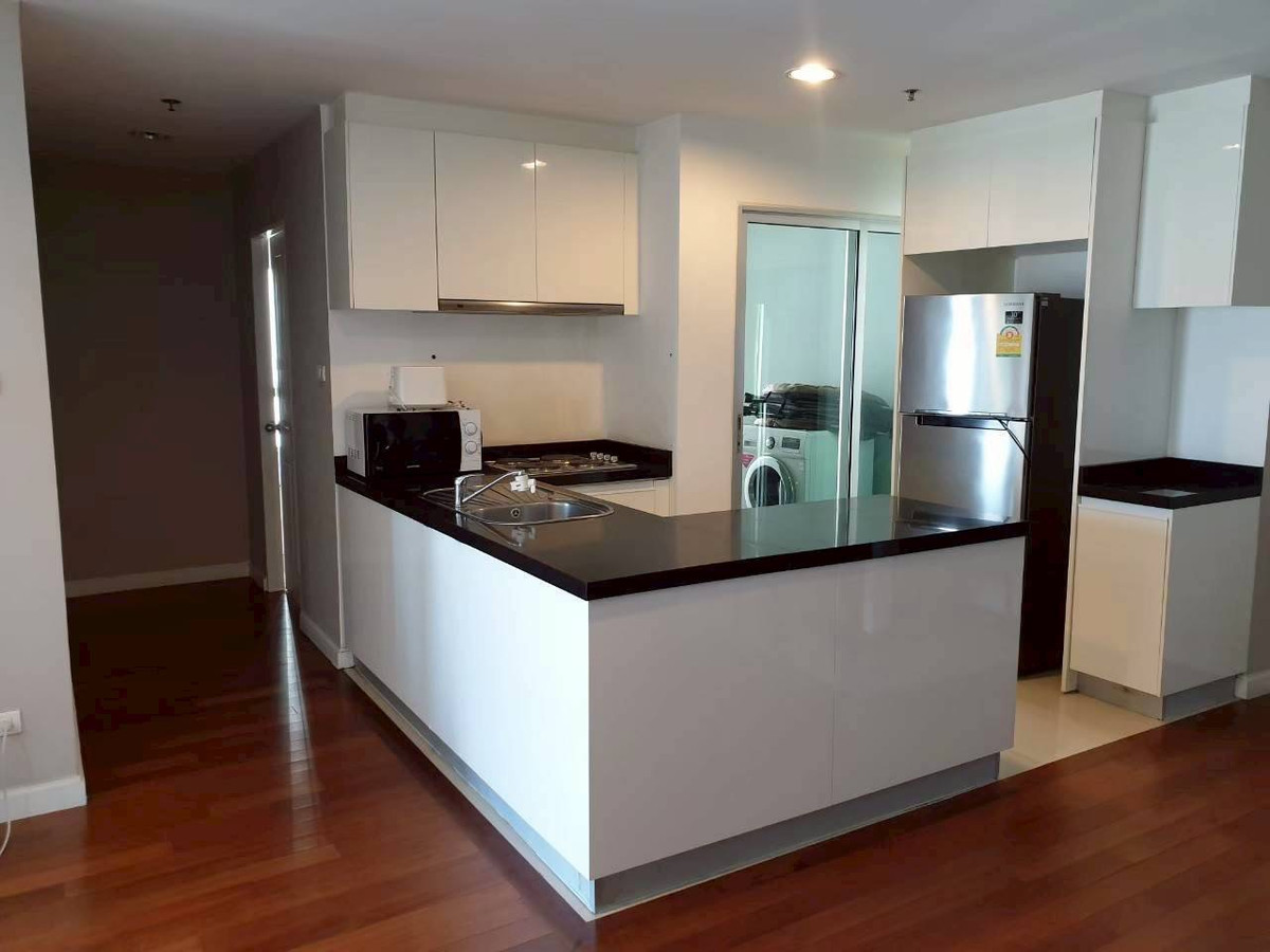 ขายคอนโดพระราม 9 เพชรบุรีตัดใหม่ RCA : ขายด่วน 🔥 Belle Grand Rama 9 🔥 2 ห้องนอน 2 ห้องน้ำ เฟอร์นิเจอร์ และ เครื่องใช้ไฟฟ้าครบ 