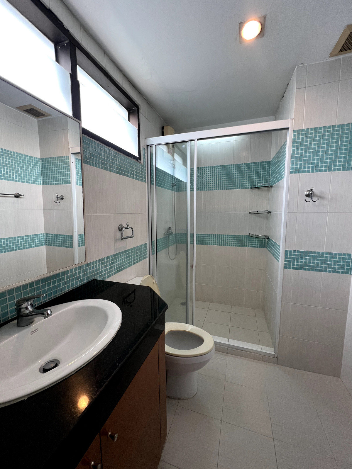 For RentCondoOnnut, Udomsuk : P-2873 For rent!! The Roof Garden Condo, ready to move in, near BTS On Nut.