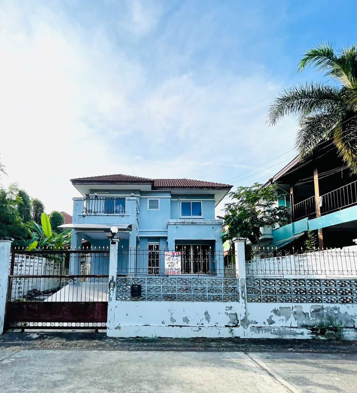 For SaleHouseLadkrabang, Suwannaphum Airport : Single house for sale, Golden Place, Chalong Krung 22.