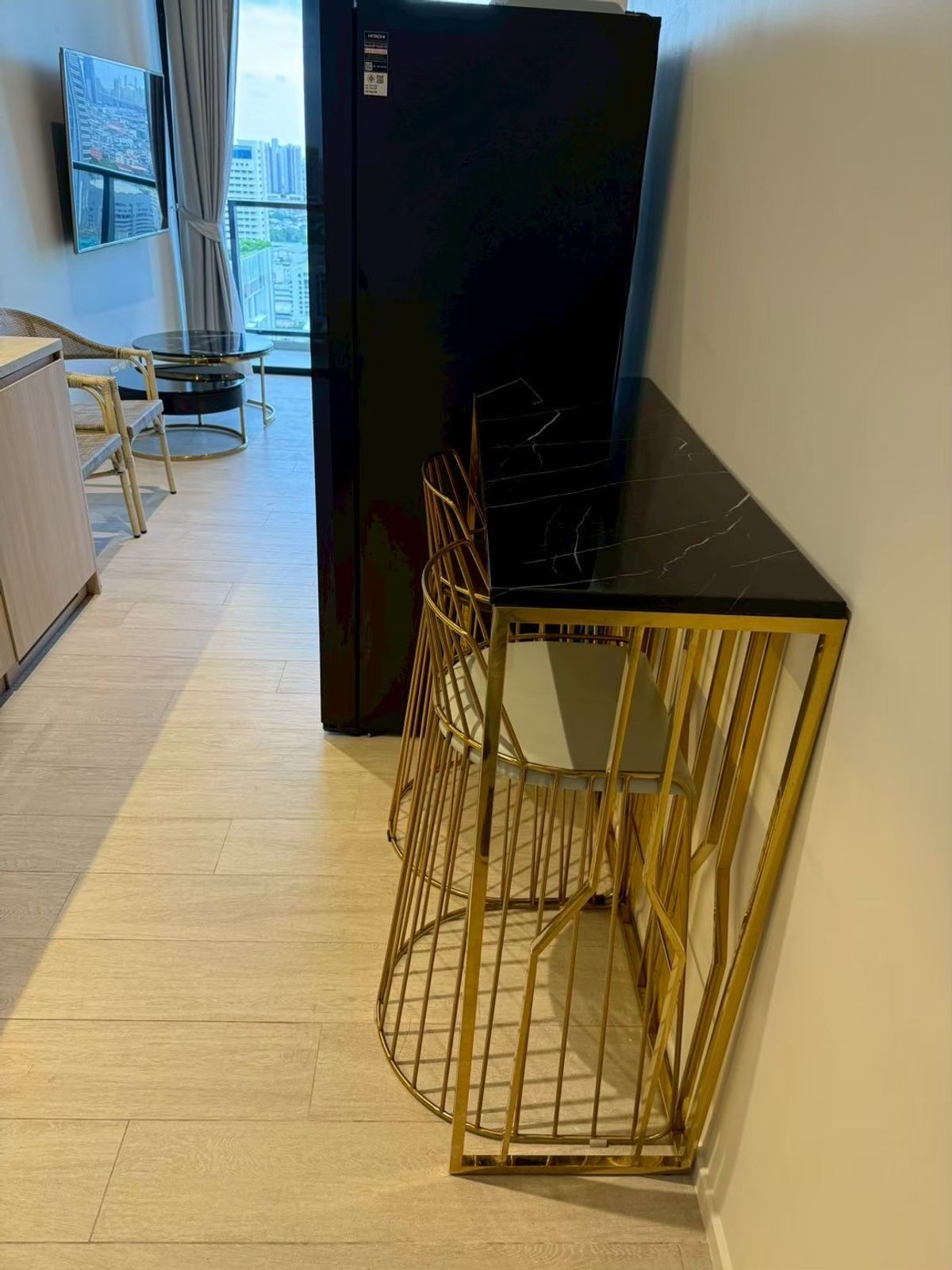 ขายคอนโดสีลม ศาลาแดง บางรัก : The Lofts Silom【𝐒𝐄𝐋𝐋 & 𝐑𝐄𝐍𝐓】🔥1 BED โทนครีม–น้ำตาล สนุกกับการแต่งห้อง โทนมินิมอลพรีเมียม ให้ฟีลนุ่มละมุนวิวเมือง🔥 ติดต่อไลน์ไอดี: @hacondo