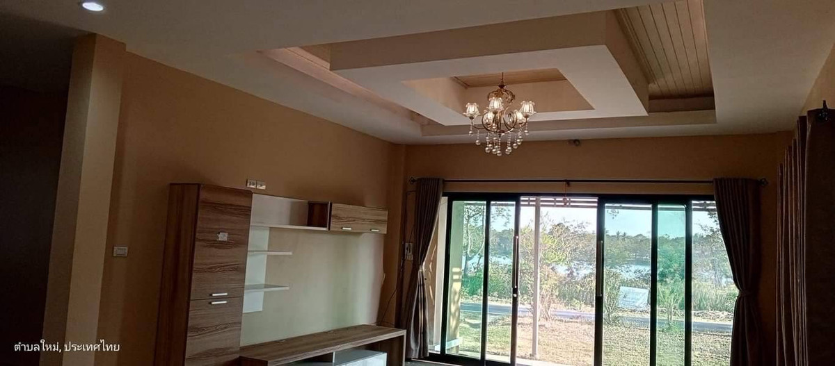 ขายบ้านโคราช นครราชสีมา : 88884 - ขายบ้านเดี่ยวสวยราคาถูกใช้วัสดุเกรดพรีเมี่ยมทั้งหลัง บนพื้นที่ 258 ตร.ว. อยู่ ต.ใหม่ อ.โนนสูง จ.นครราชสีมา