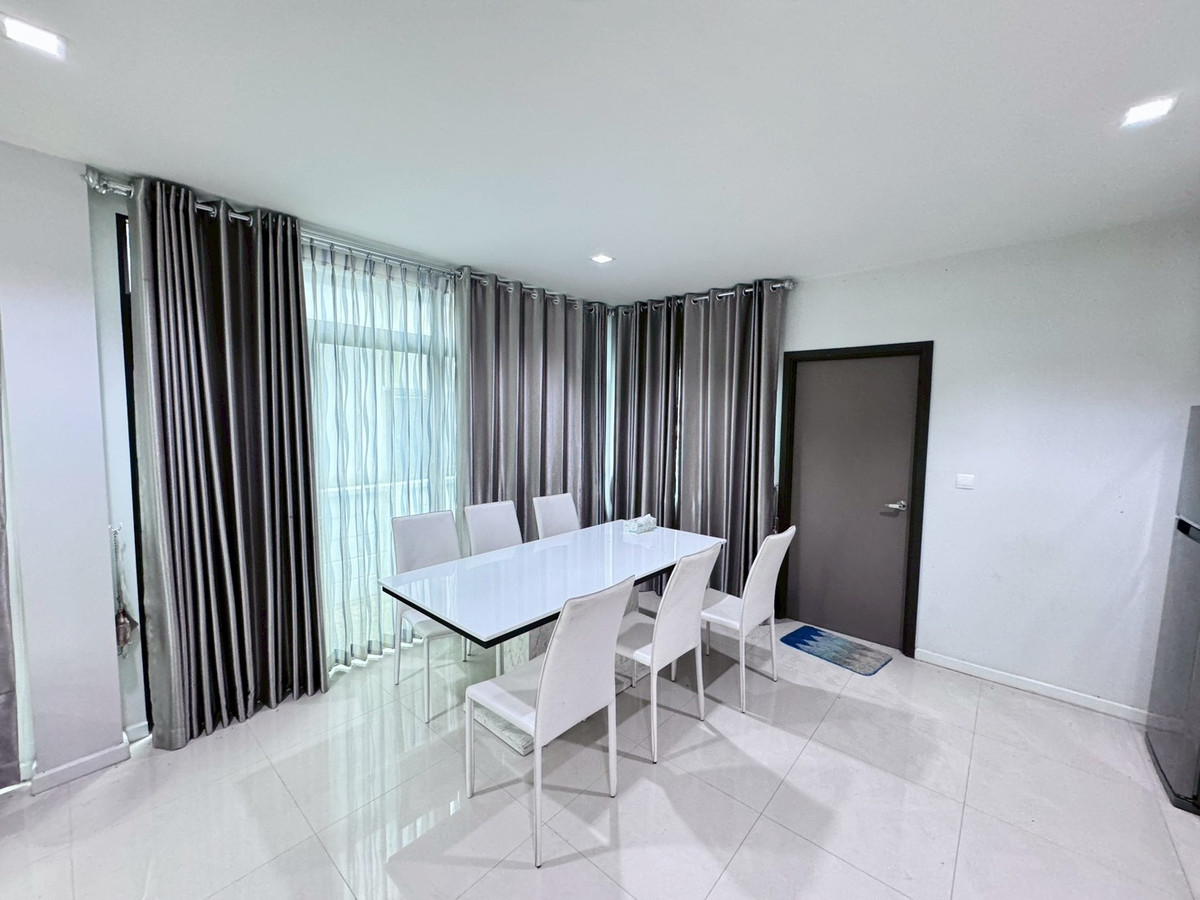 HousePathum Thani,Rangsit, Thammasat : 95227 - Sell/rent semi-detached house Chiwarom Village Rangsit-Don Mueang