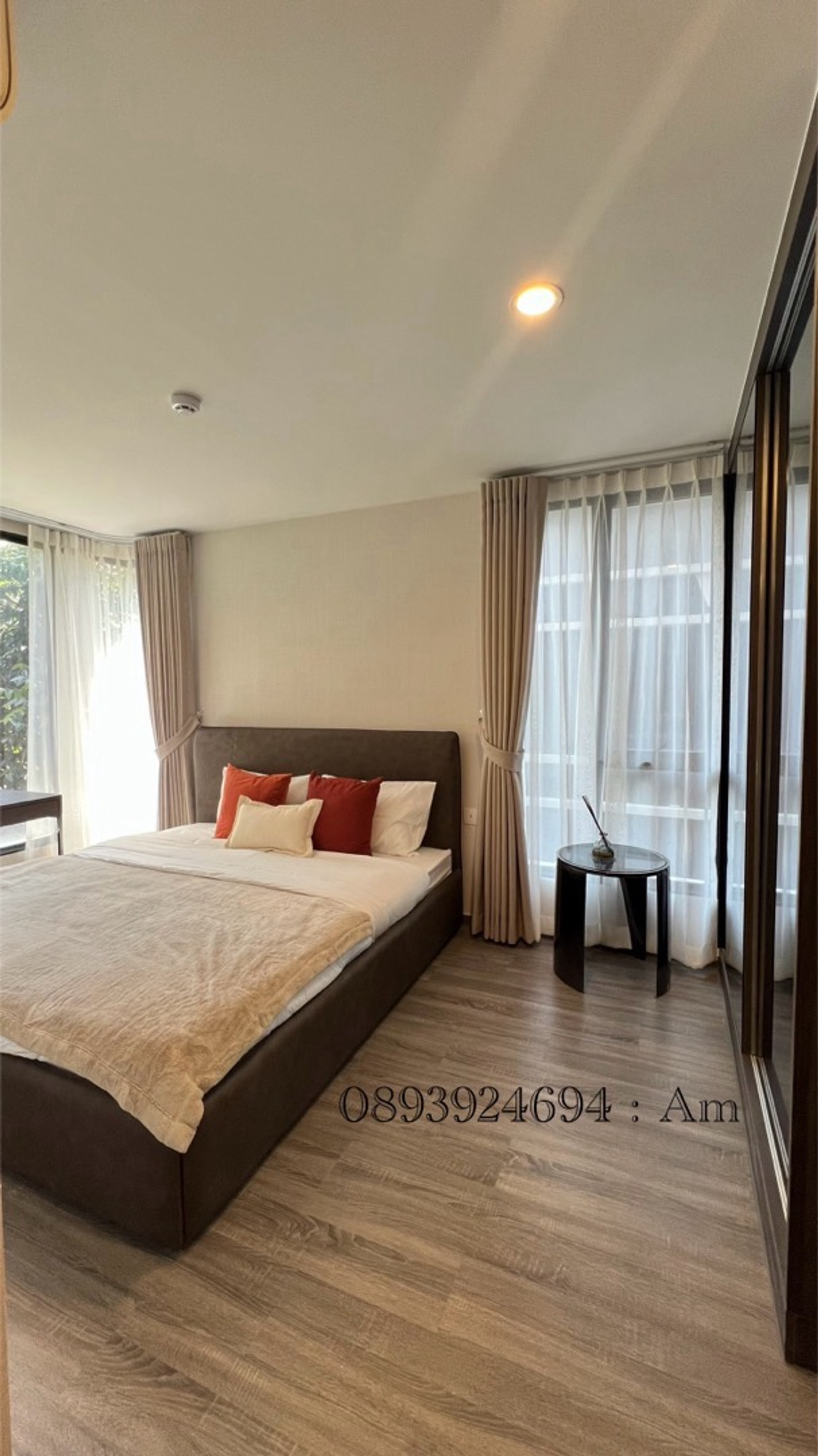 ขายคอนโดสุขุมวิท อโศก ทองหล่อ : ราคาปิดตึก 2 นอน 2 น้ำย่านเอกมัย 6.59 ลบ. ได้ 2 สิทธิ์จอดรถ แต่งให้ครบ ฟรีคชจ.วันโอน (0893924694 : แอมฝ่ายขาย)