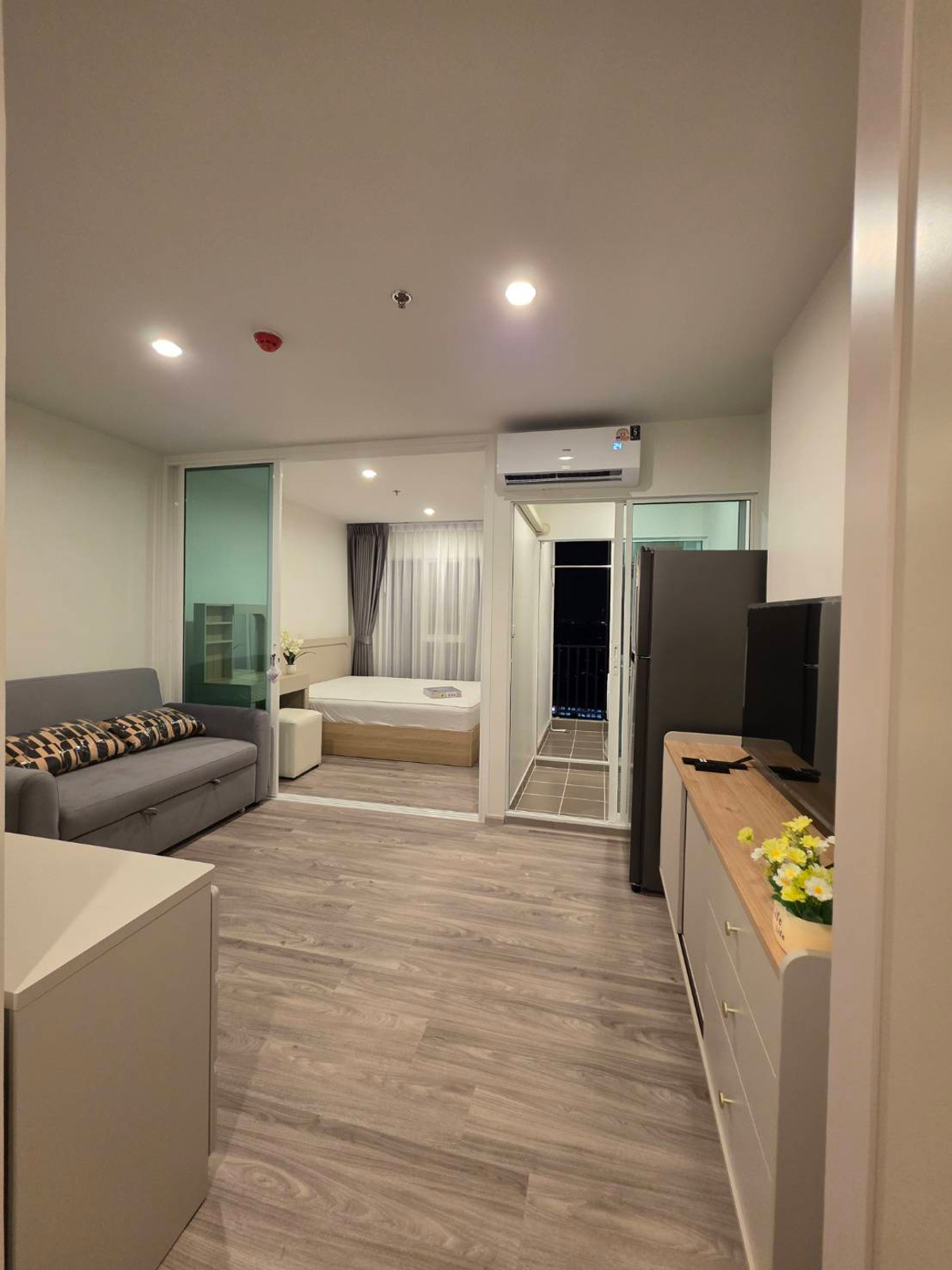 For RentCondoBangna, Bearing, Lasalle : 🔥🔥30581🔥🔥 Condo for rent Regent home bangna🌐𝐋𝐈𝐍𝐄 𝐈𝐃 : @𝐟𝐚𝐬𝐭𝐟𝐨𝐫𝐫𝐞𝐧𝐭𝐜𝐨𝐧𝐝𝐨