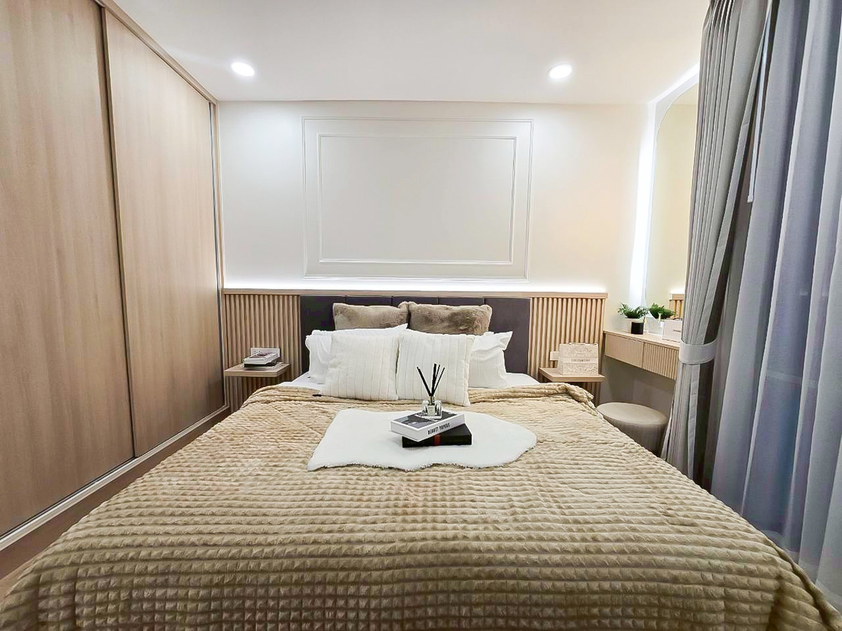 ขายคอนโดพัฒนาการ ศรีนครินทร์ : K-6649 RARE ITEM !!  ห้องใหญ่ วิวไม่บล็อค ตกแต่งใหม่ พร้อมอยู่ The Iris ศรีนครินทร์ พระราม 9 ใกล้ BTS ศรีนุช