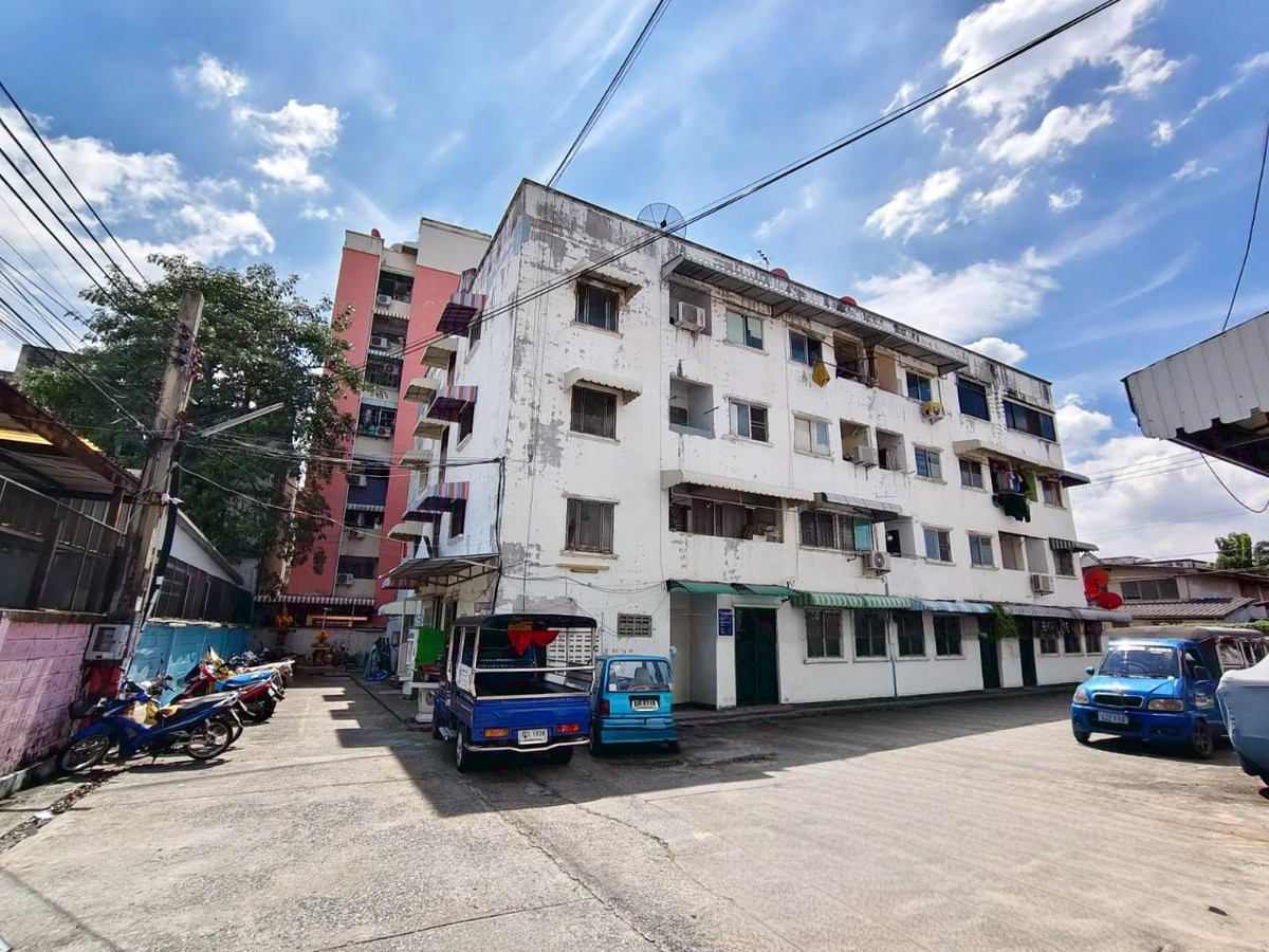 For SaleCondoChokchai 4, Ladprao 71, Ladprao 48, : 5-story condominium, good location, near Central Eastville, convenient travel, close to the expressway.