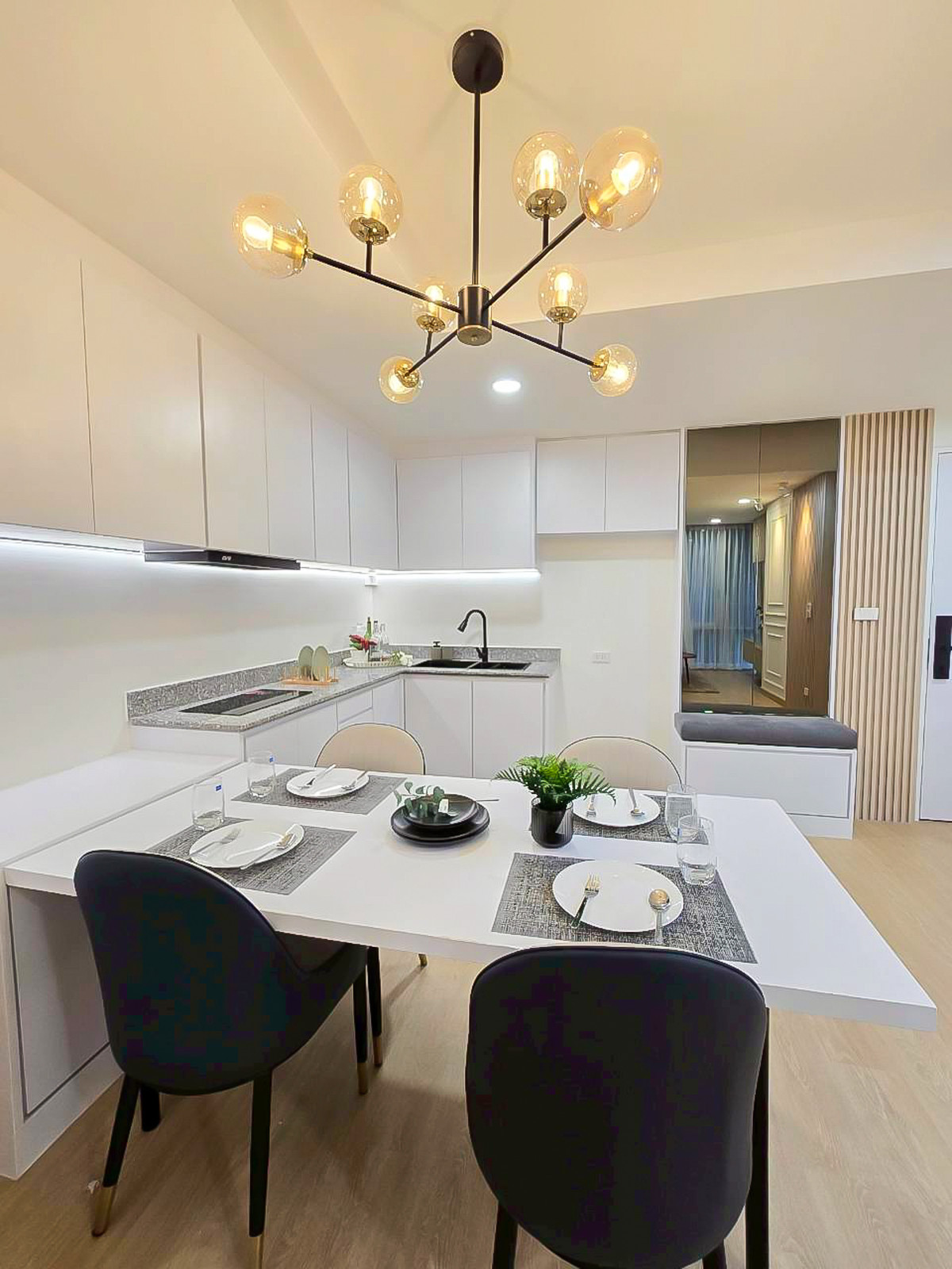 ขายคอนโดพัฒนาการ ศรีนครินทร์ : K-6649 RARE ITEM !!  ห้องใหญ่ วิวไม่บล็อค ตกแต่งใหม่ พร้อมอยู่ The Iris ศรีนครินทร์ พระราม 9 ใกล้ BTS ศรีนุช