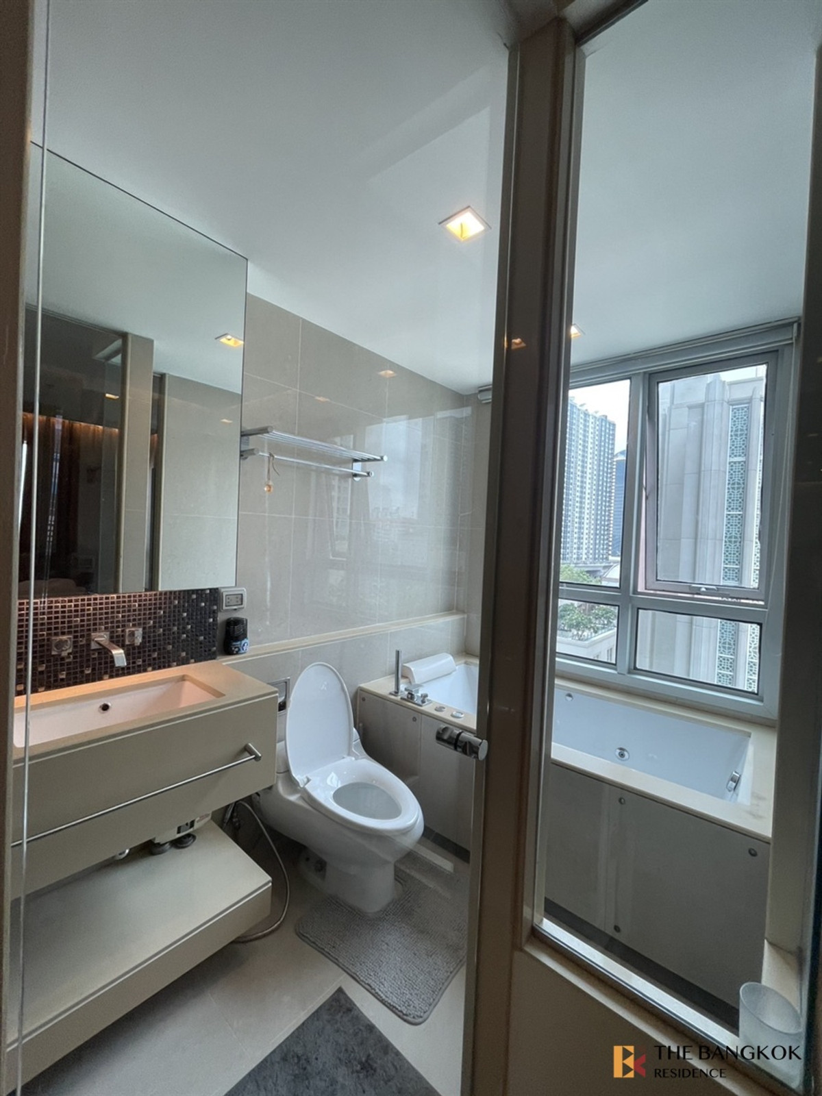 For SaleCondoRama9, Petchburi, RCA : 🔥Urgent! 🔥Best Price Beautiful Unit at The Address Asoke, Near Mrt Phetchaburi