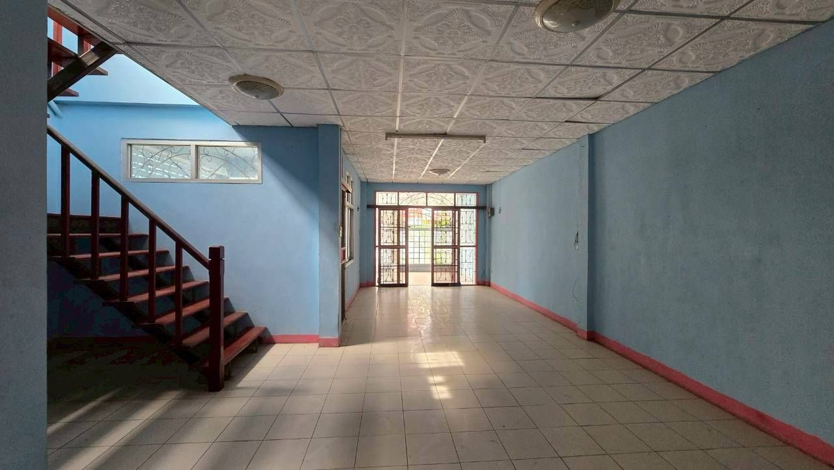 For SaleTownhomePathum Thani,Rangsit, Thammasat : 94684-10 - Townhouse for sale Thai Somboon 2 Rangsit–Khlong Sam.