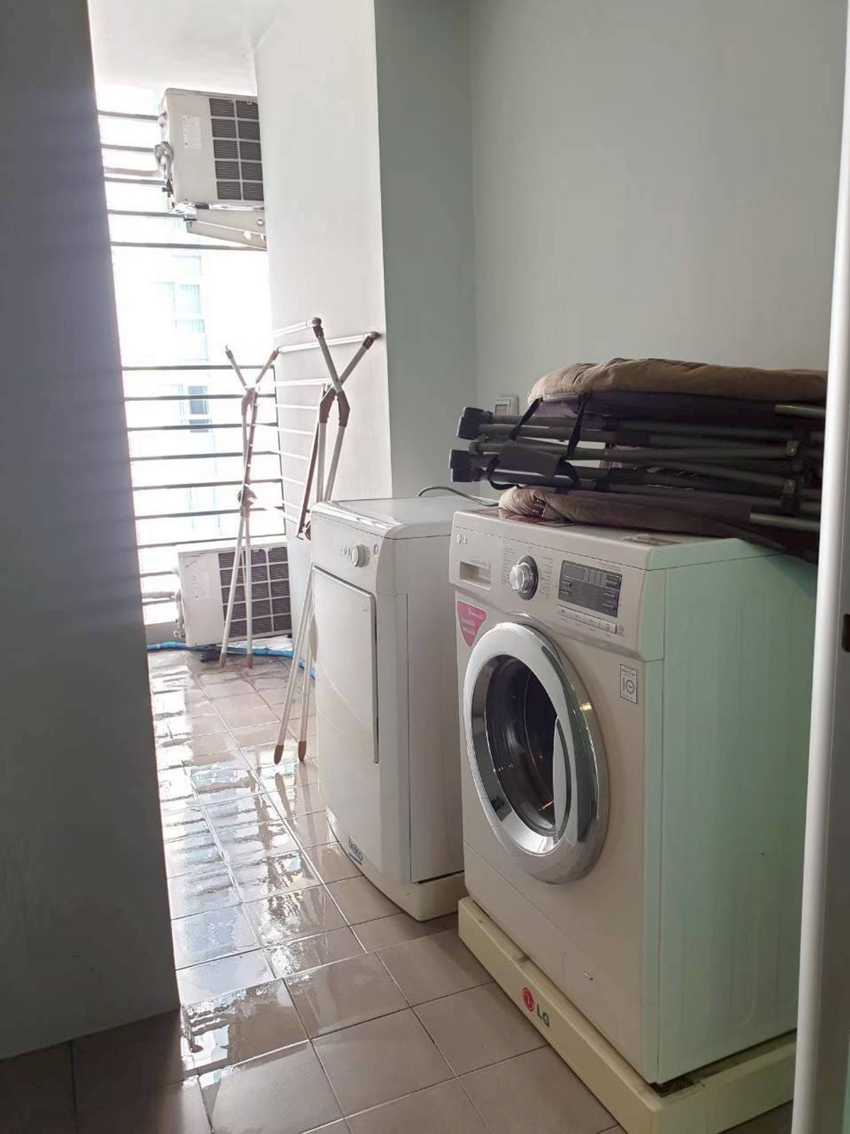 ขายคอนโดพระราม 9 เพชรบุรีตัดใหม่ RCA : ขายด่วน 🔥 Belle Grand Rama 9 🔥 2 ห้องนอน 2 ห้องน้ำ เฟอร์นิเจอร์ และ เครื่องใช้ไฟฟ้าครบ 