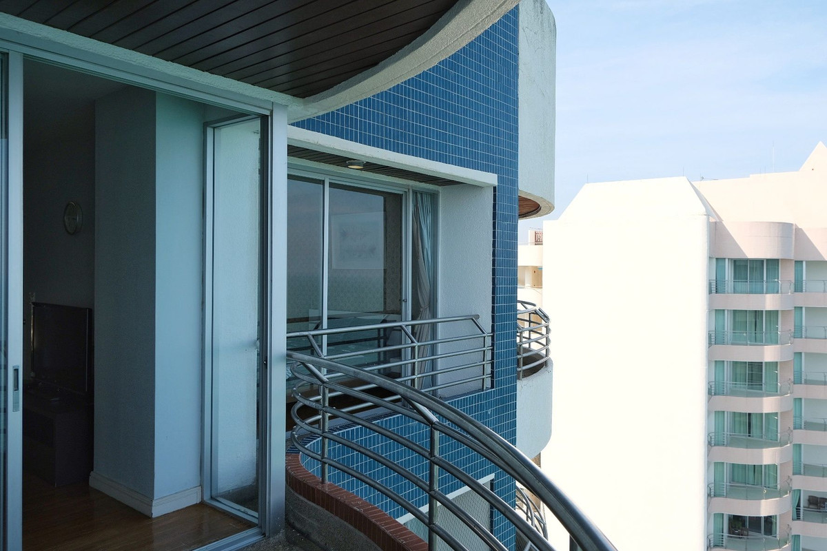 ขายคอนโดชะอำ เพชรบุรี : 89050 - ขายด่วน คอนโดตากอากาศริมชายหาดชะอำ ห้องใหญ่ ชั้นสูง วิวสวย 2 ห้องนอน 2 ห้องน้ำ