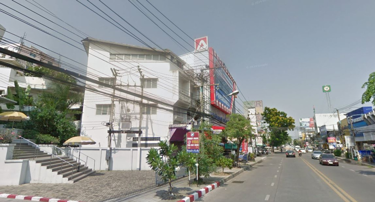 ขายอาคารพาณิชย์เชียงใหม่ : ขายอาคารพาณิชย์ 4 ชั้น ห้องหัวมุม บนถนนเจริญเมือง เชียงใหม่