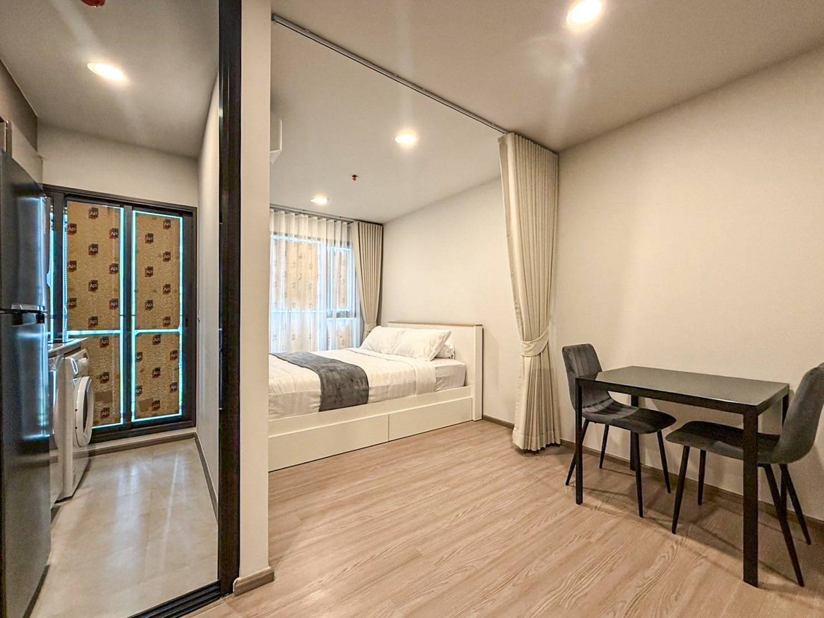 For RentCondoKhlongtoei, Kluaynamthai : 📢for rent Aspire Sukhumvit-Rama 4 📍Next to Rama 4 Road, near BTS Phra Khanong, conveniently connected to Thonglor-Ekkamai.
